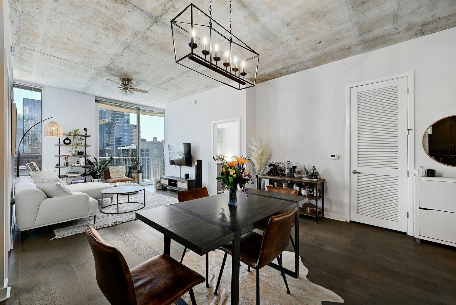 360 Nueces ST #1809 — photo 4