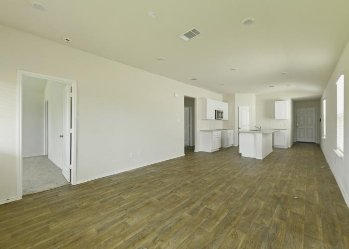 1607 Champagne Oak — photo 5