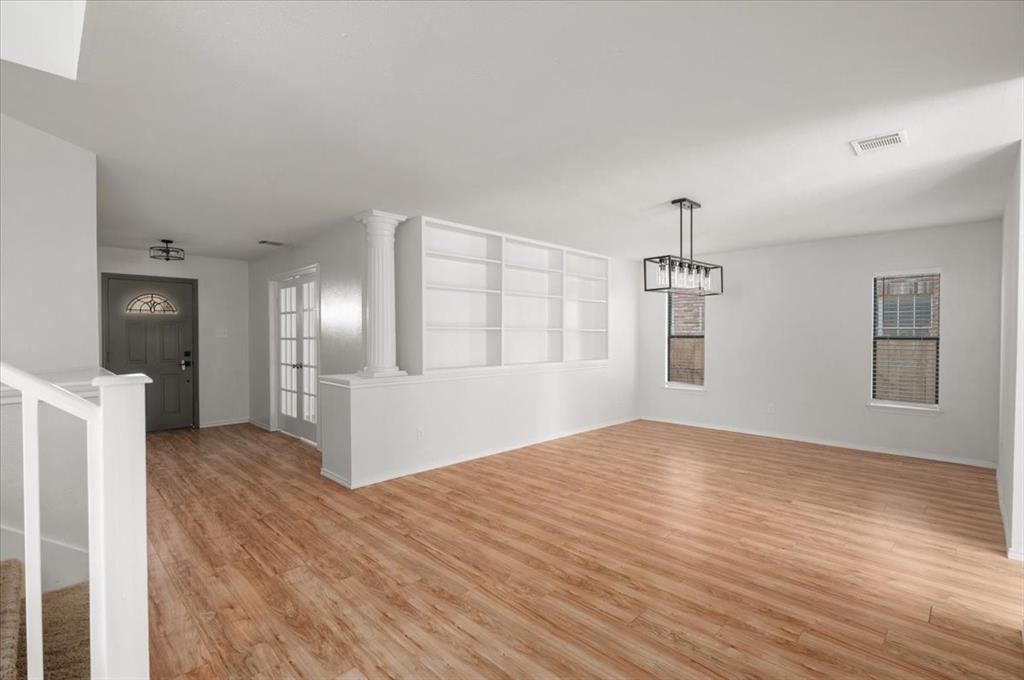 1179 Forest Bluff TRL — photo 5