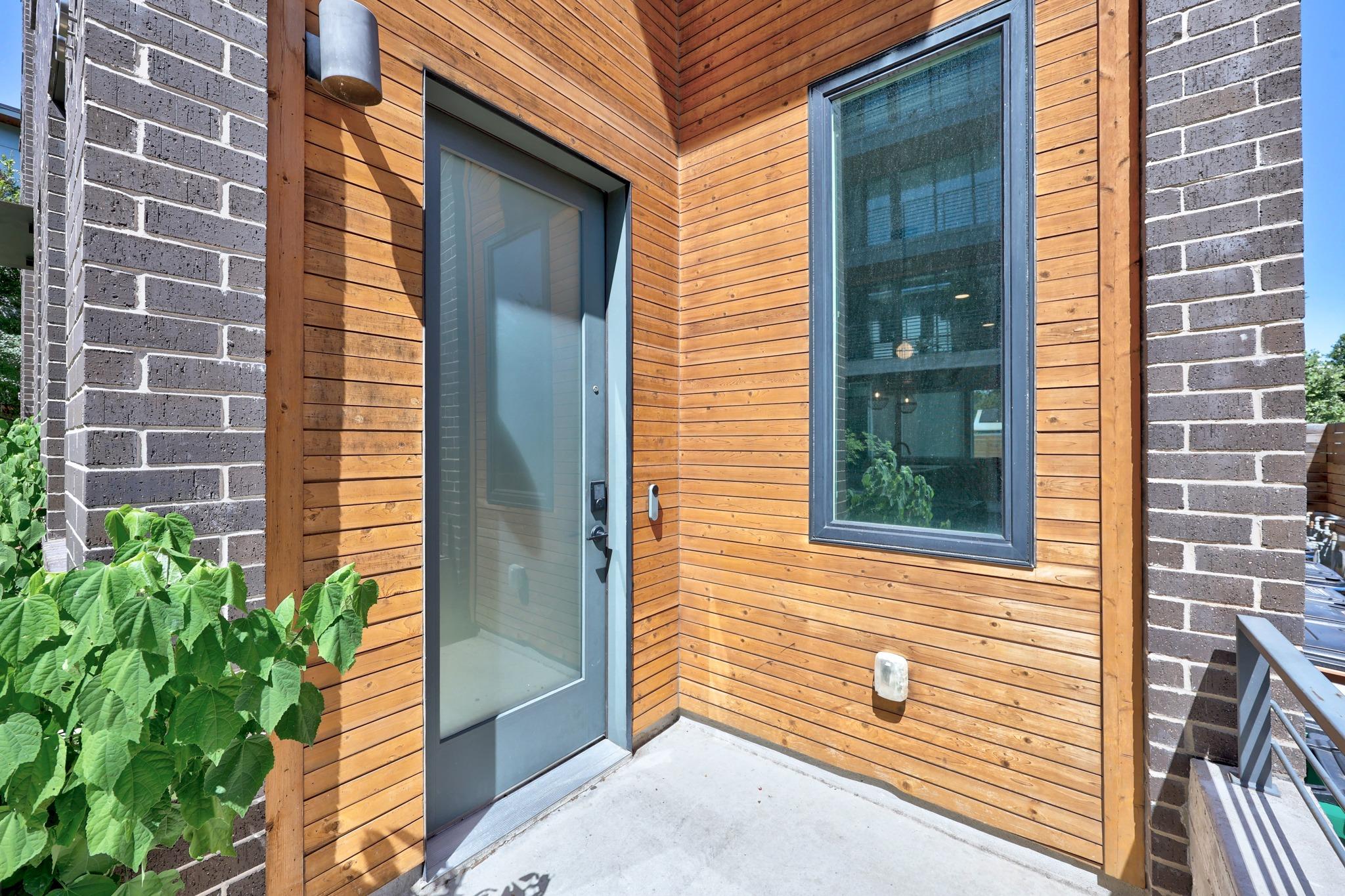 900 2nd ST #30 — photo 4