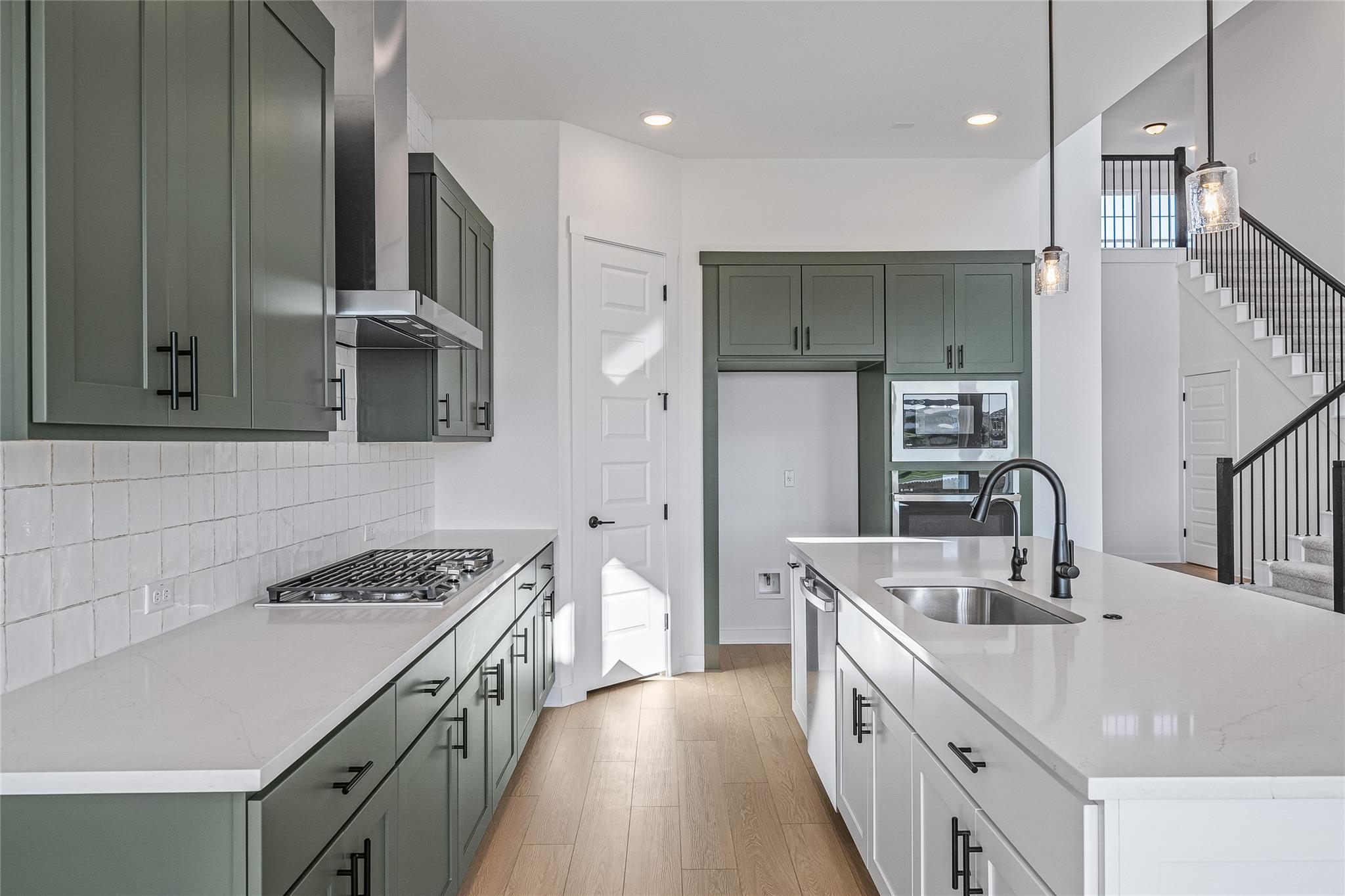 6812 Rounded Pebble LN — photo 3
