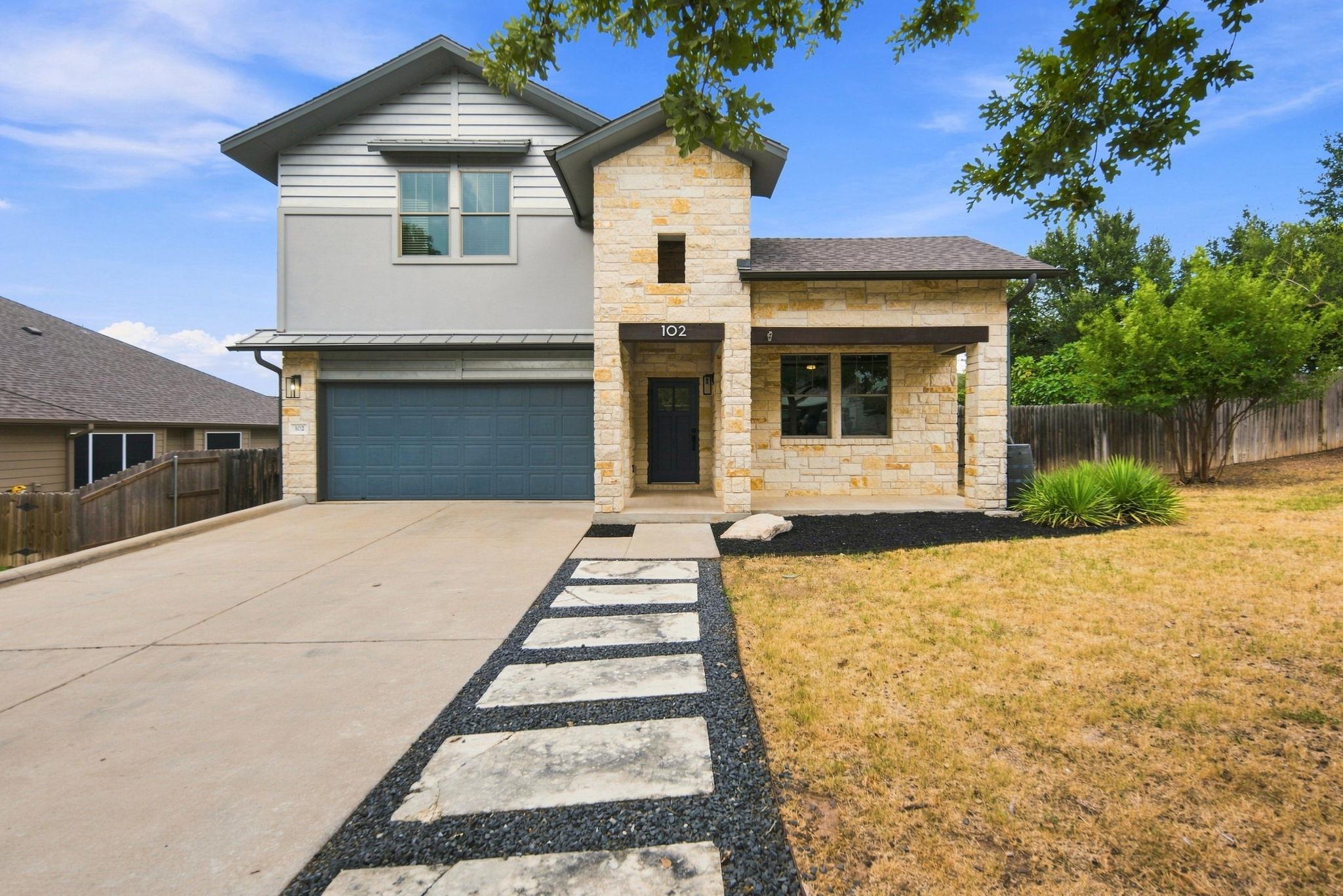 102 Chestnut CT
