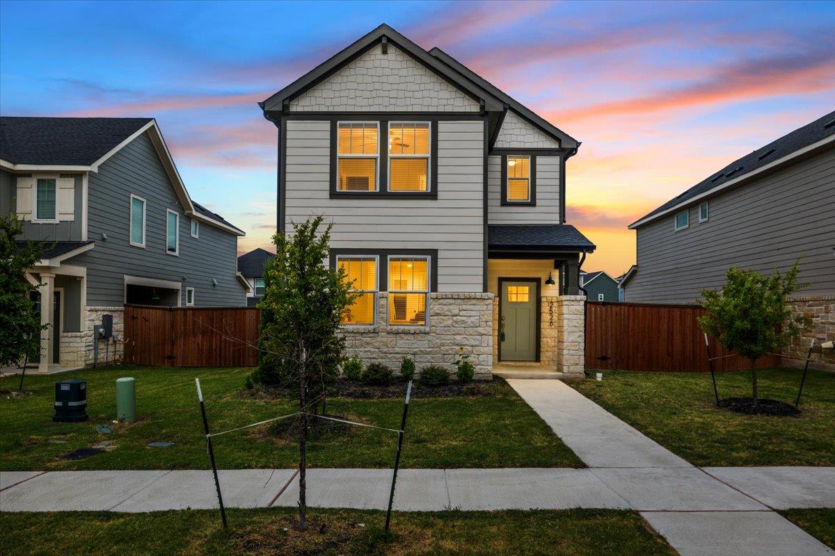 2526 Rose Archer LN — photo 3