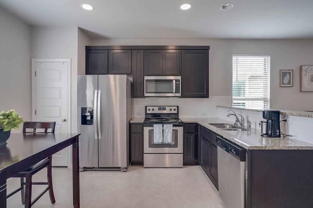 341 Ancellotta WAY — photo 4