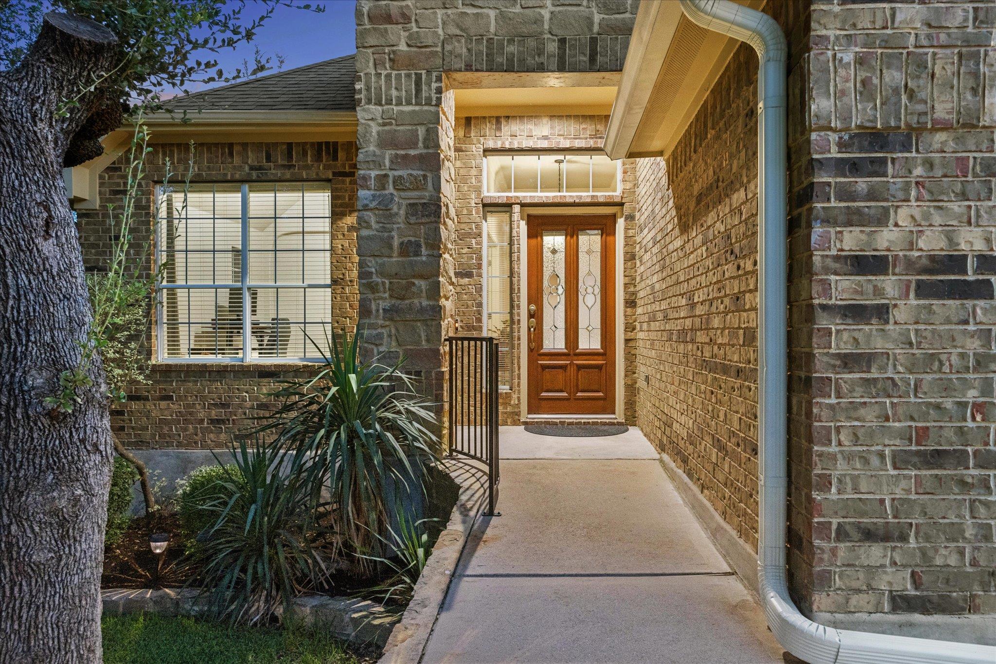 3608 Juniper Hills ST — photo 3