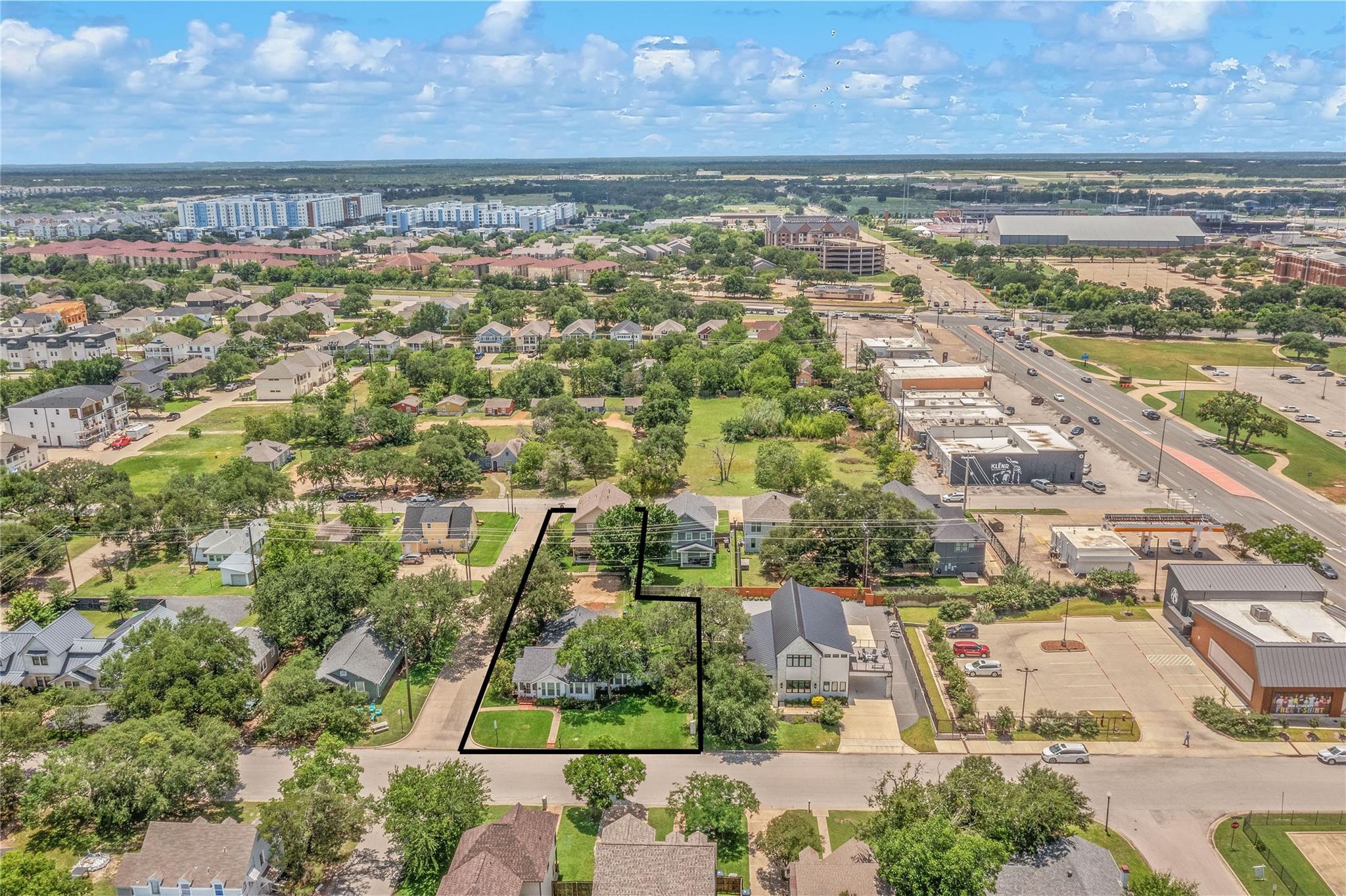 208 Fairview Ave — photo 5