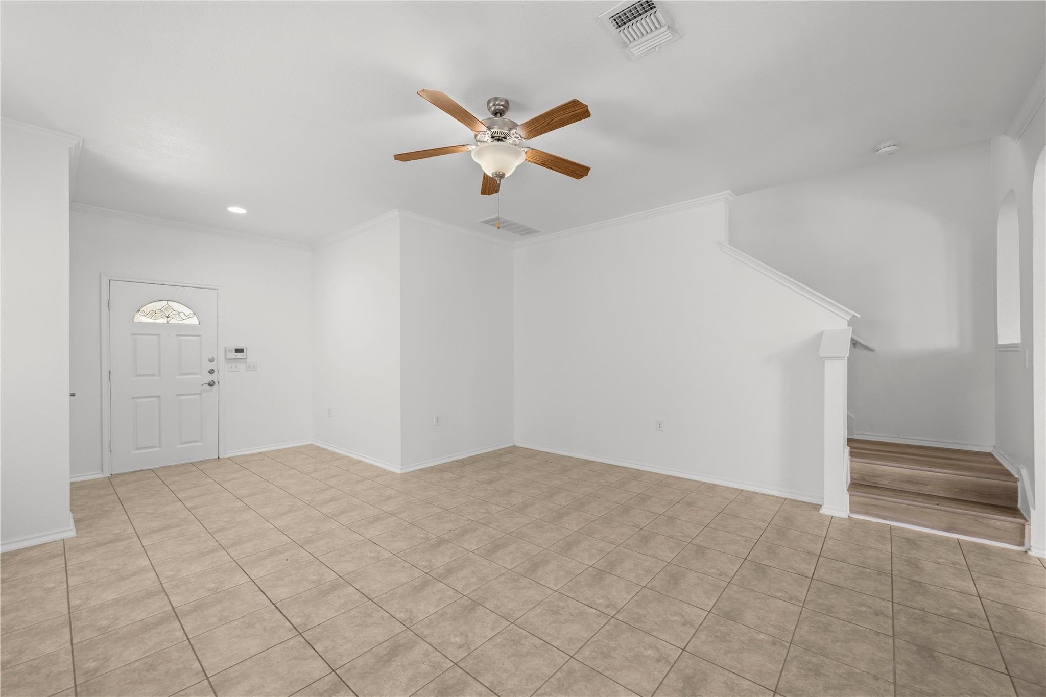 10909 Helms Deep DR — photo 4