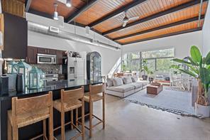 2205 Lamar BLVD #523 — photo 4