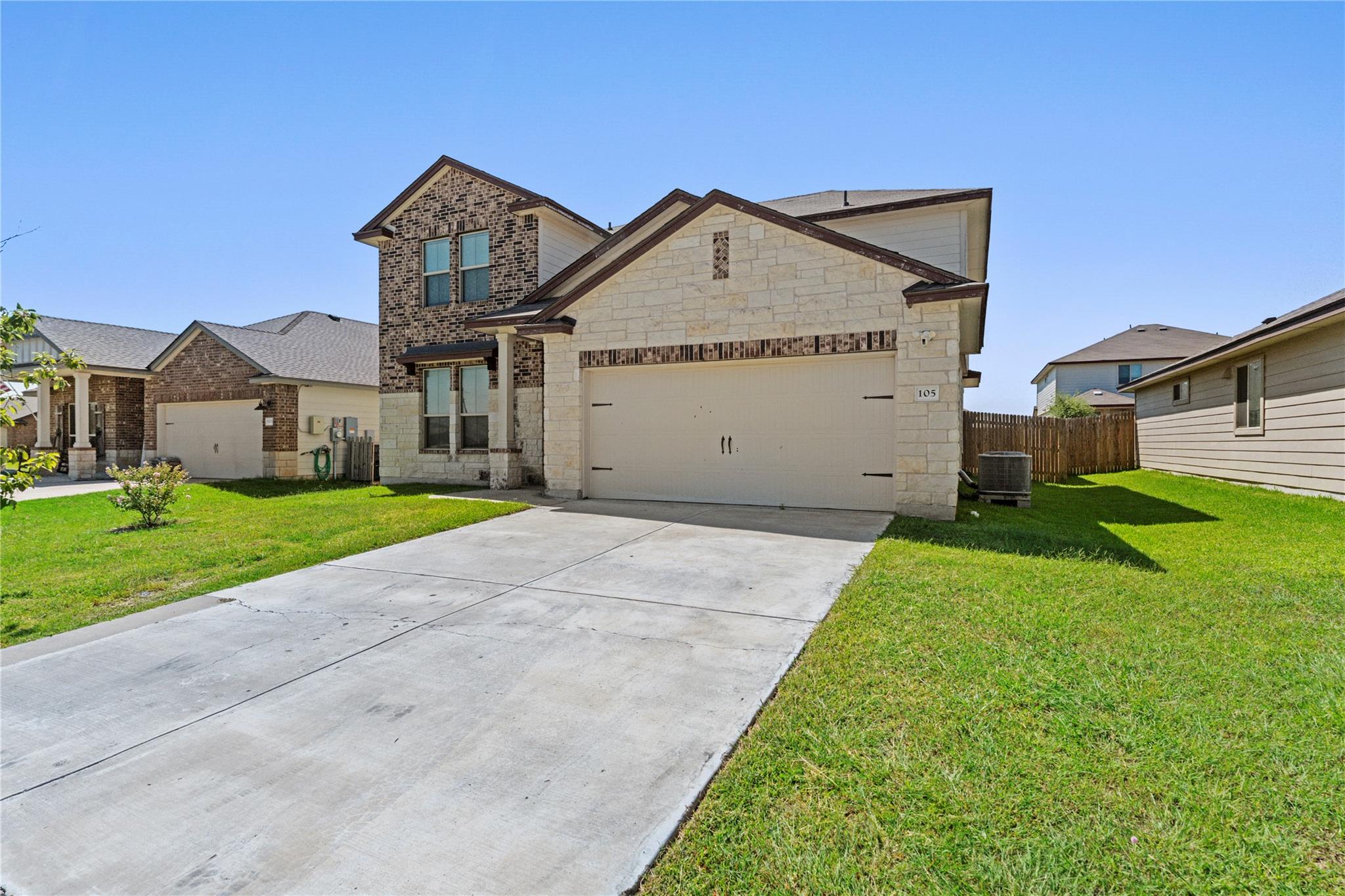 105 GREEN JAY DR — photo 3