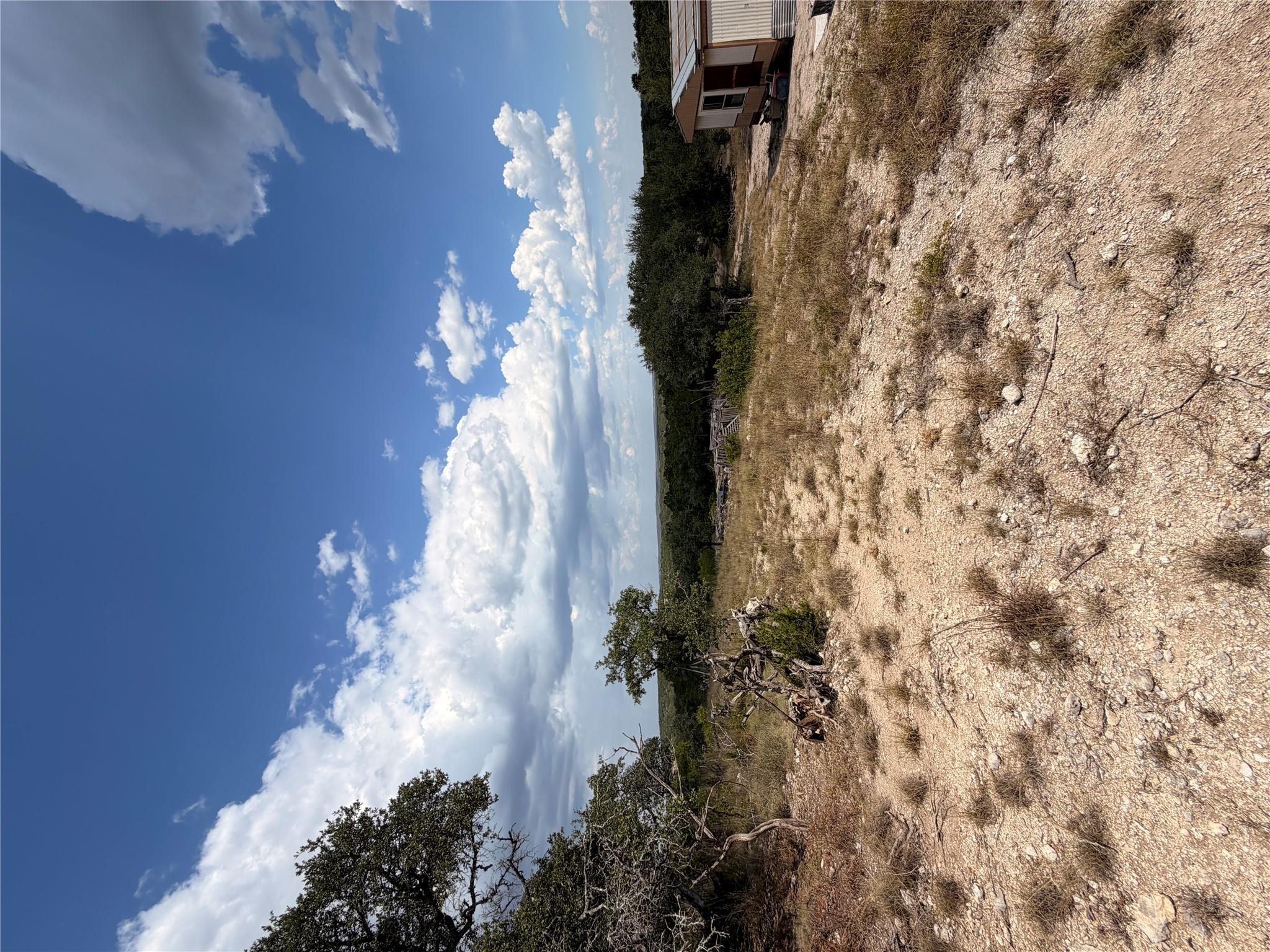 800 Rolling Hills DR — photo 3
