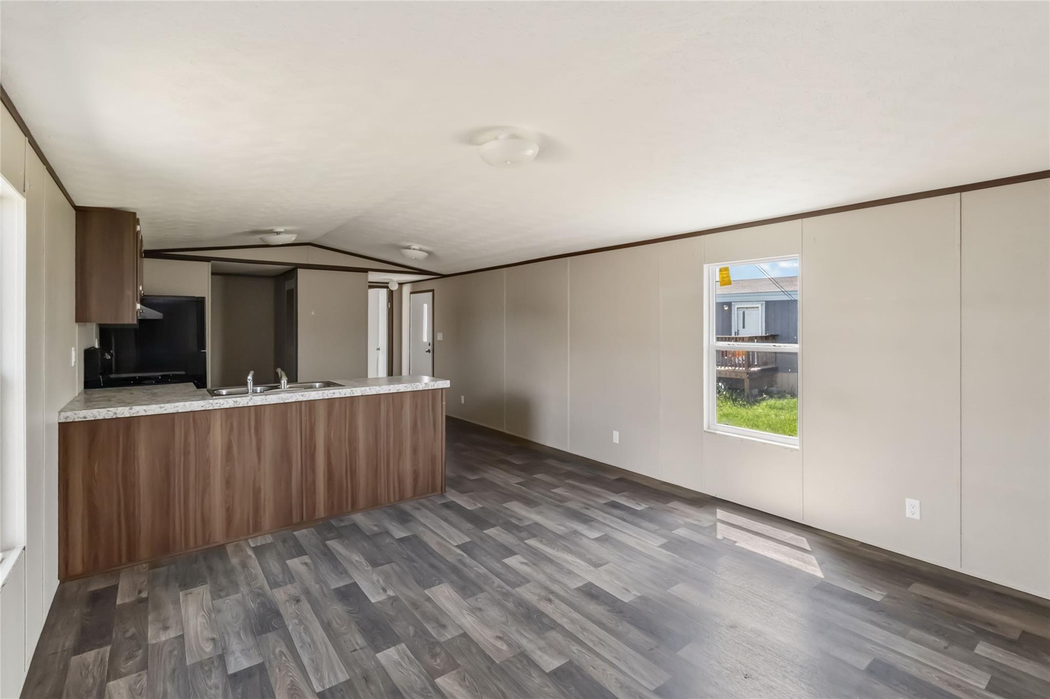 5670 Hwy 290 ST — photo 5