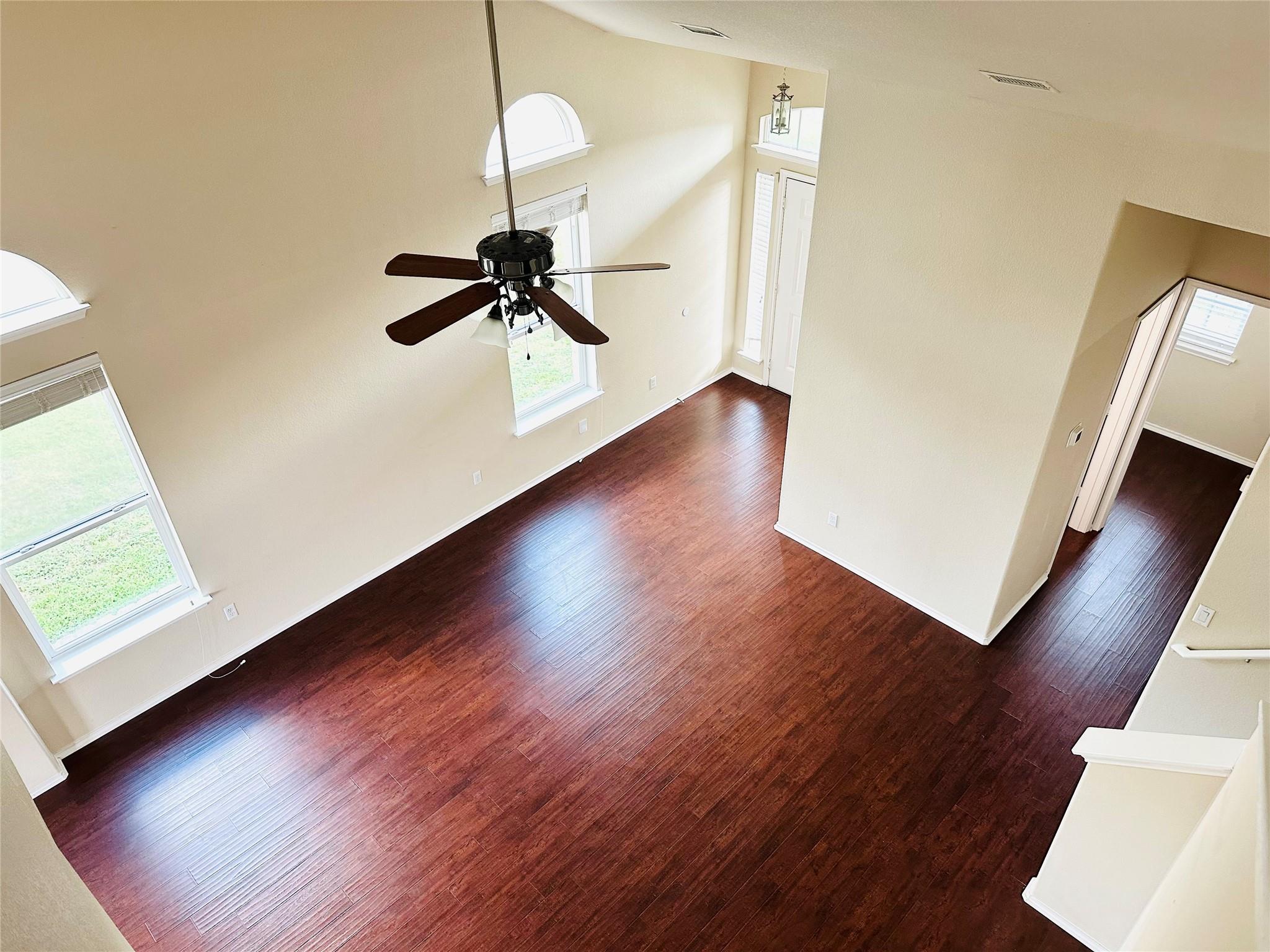 245 Verano DR — photo 4