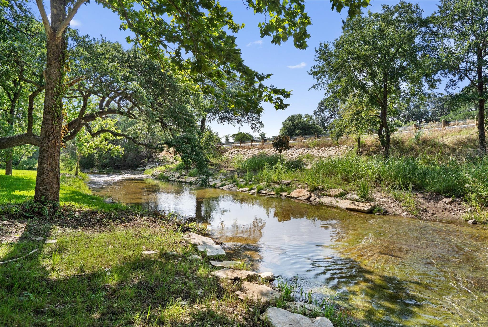 235 Little Gabriel River DR — photo 4