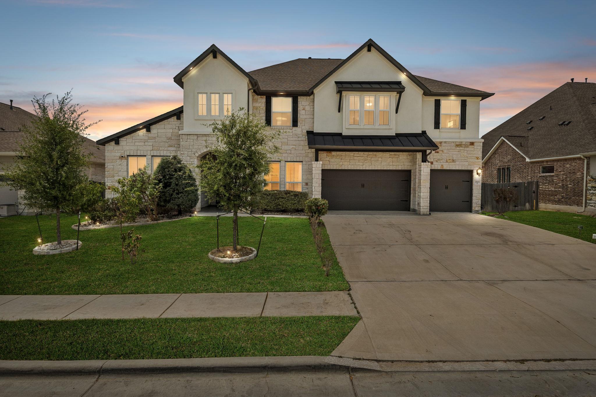19808 Denison DR