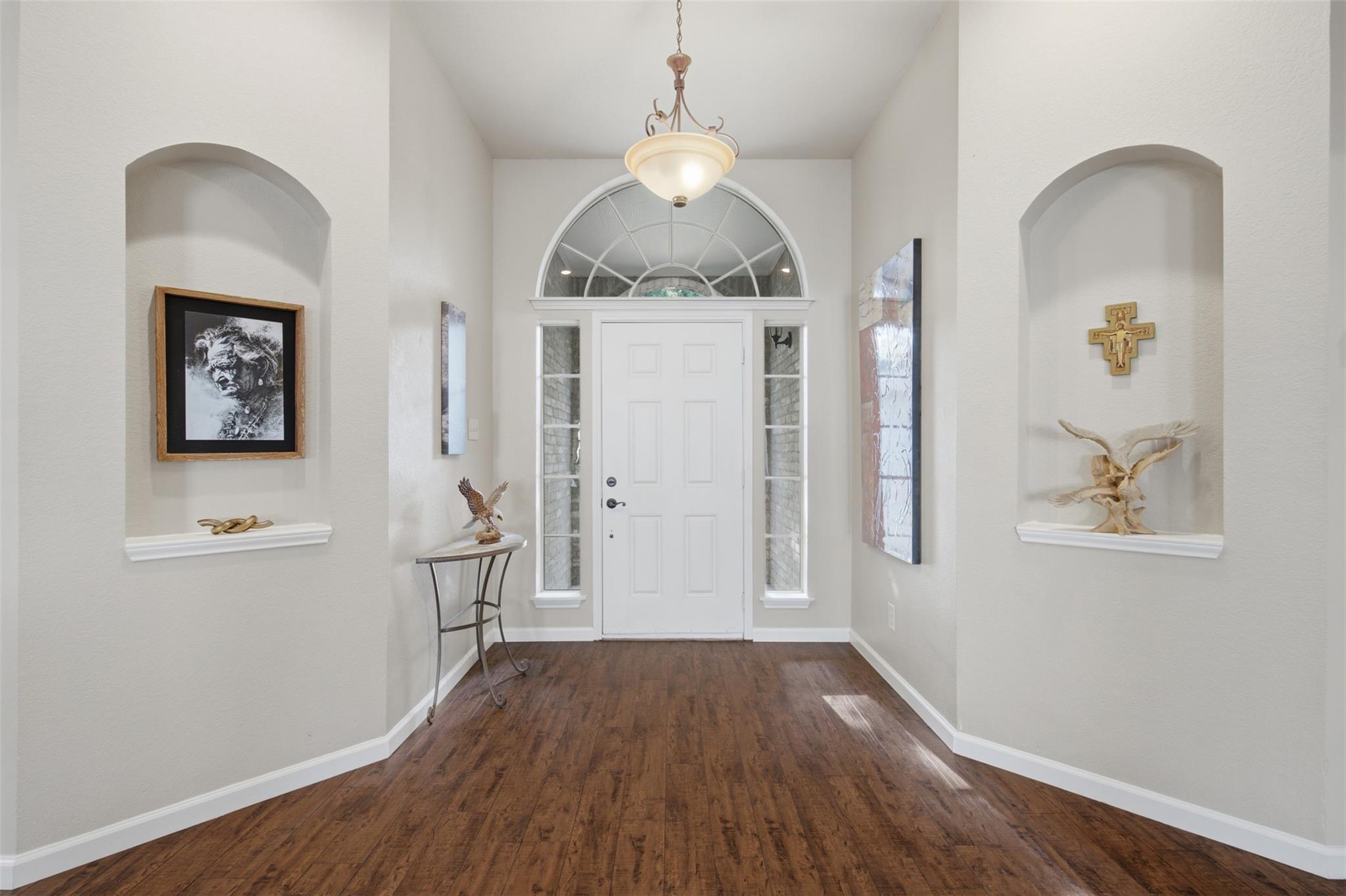 13212 HUMPHREY DR — photo 5