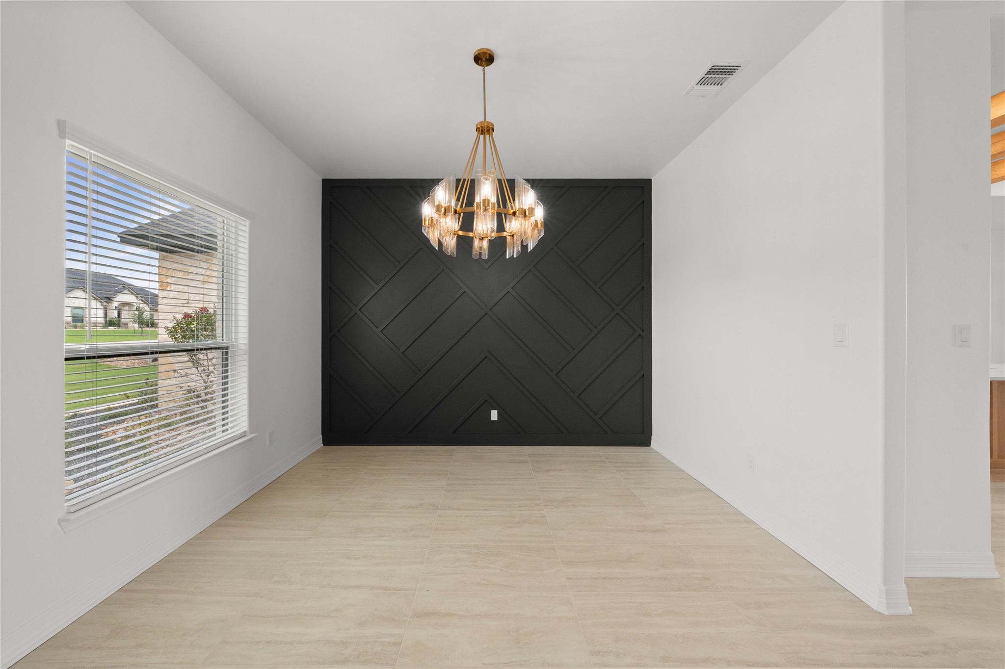 302 Rodeo RD — photo 5