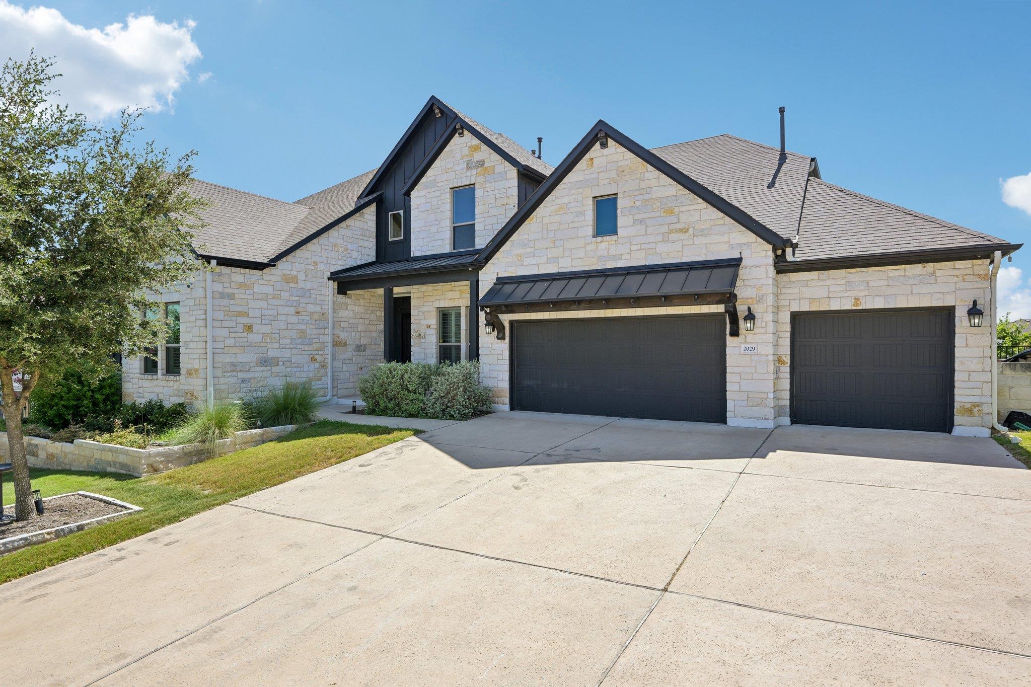 2029 Murano LN — photo 3