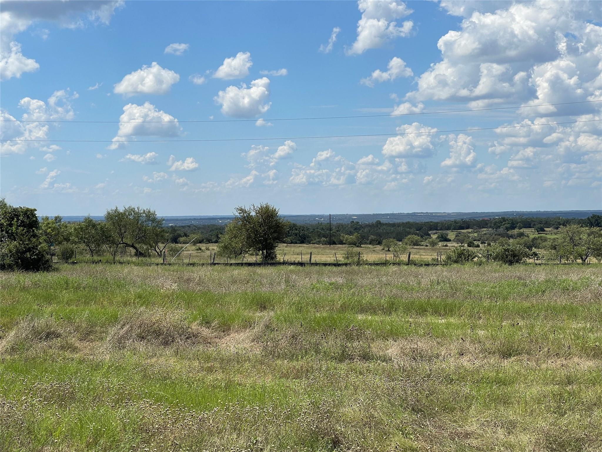 000 Happy Ridge DR — photo 4