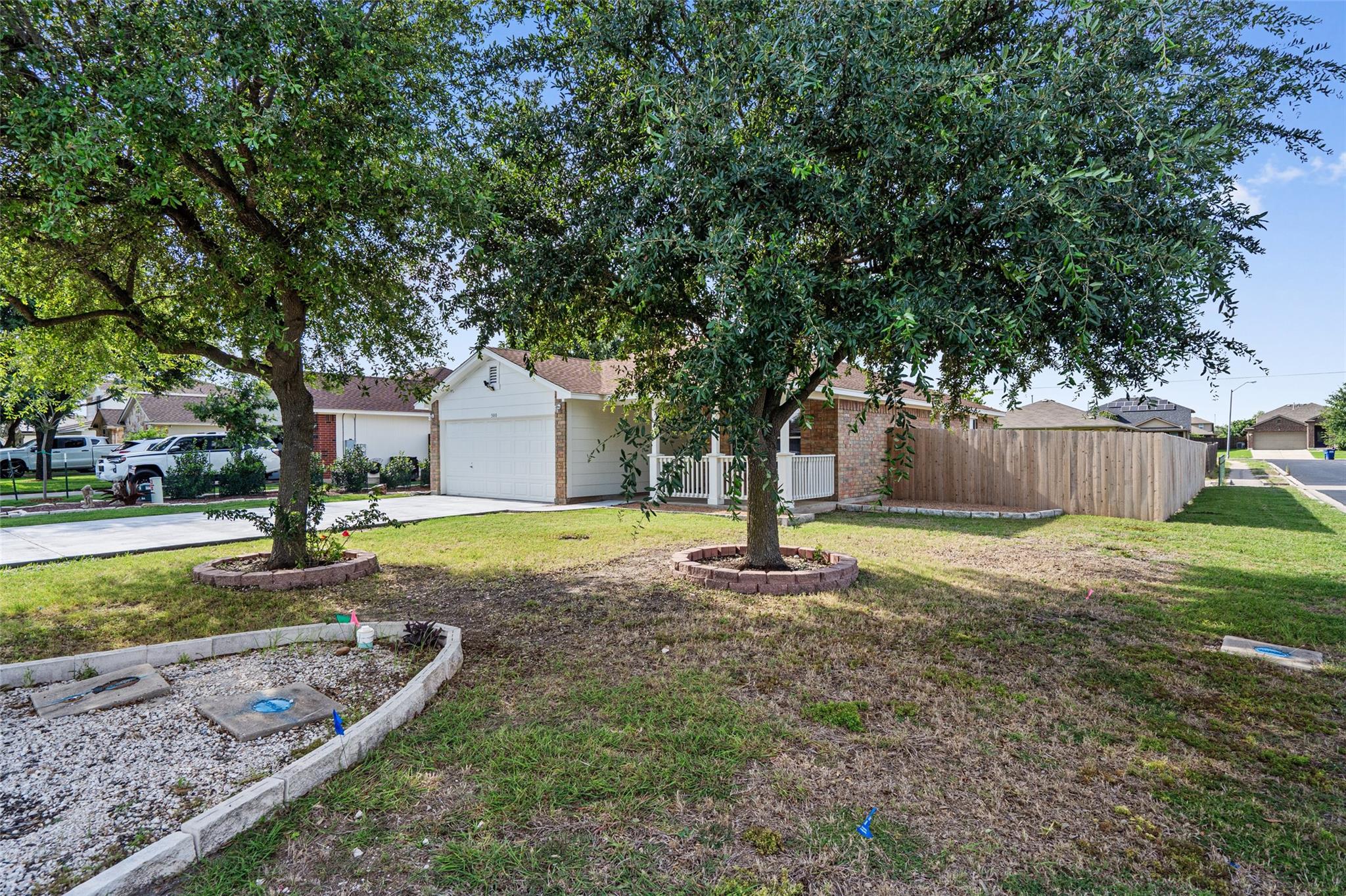 500 Mitchell DR — photo 4