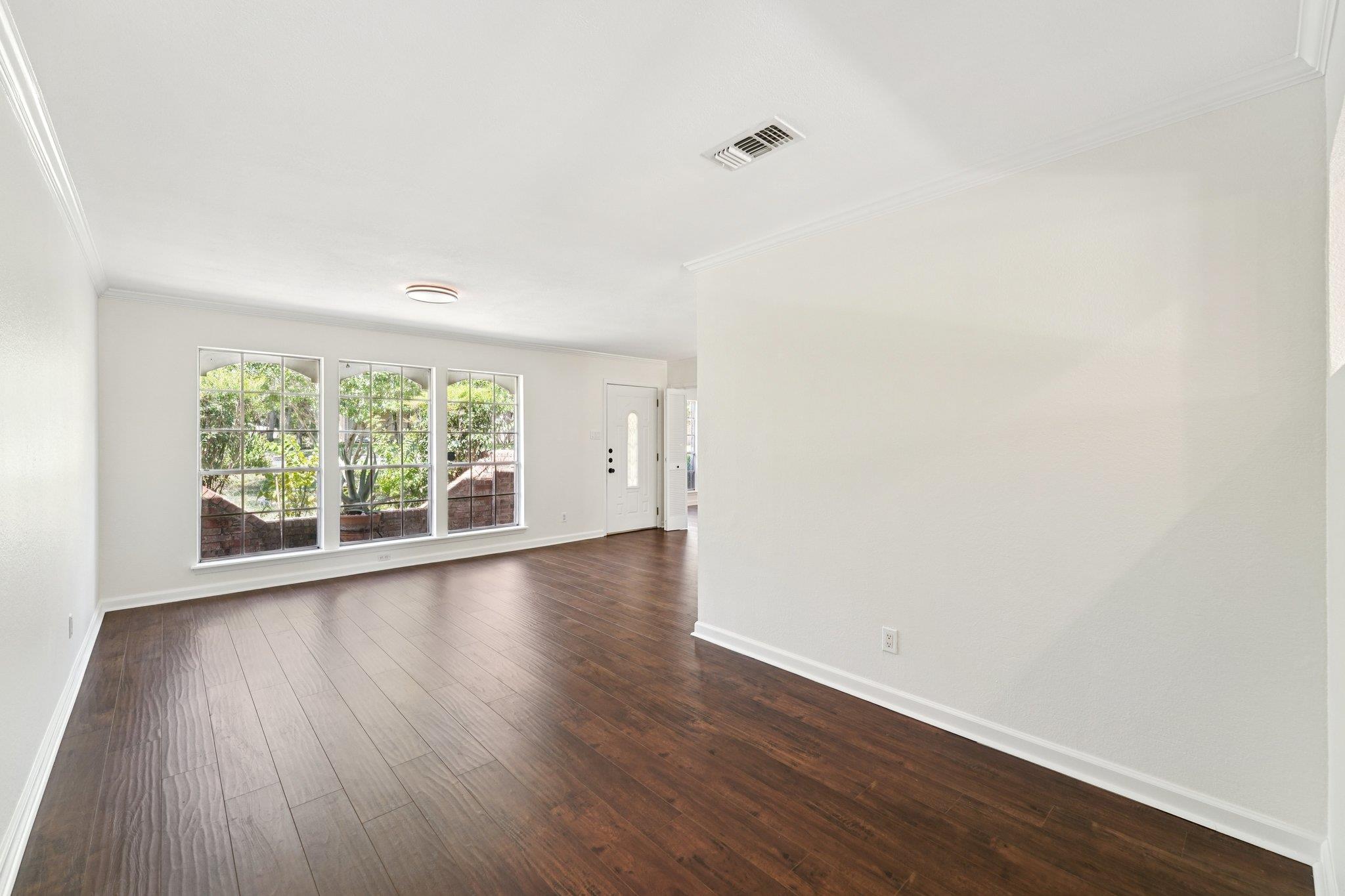 11307 Alhambra DR — photo 5