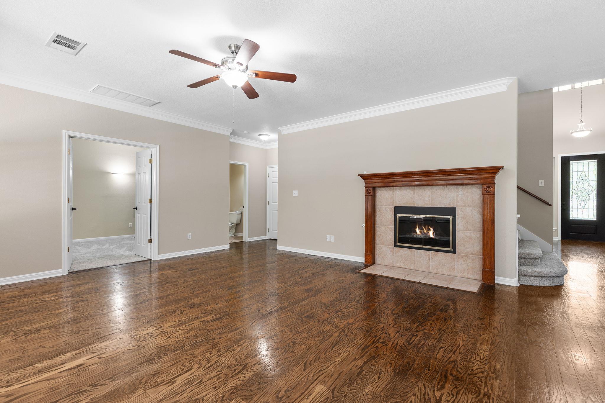 2227 Buena Vista LN — photo 5