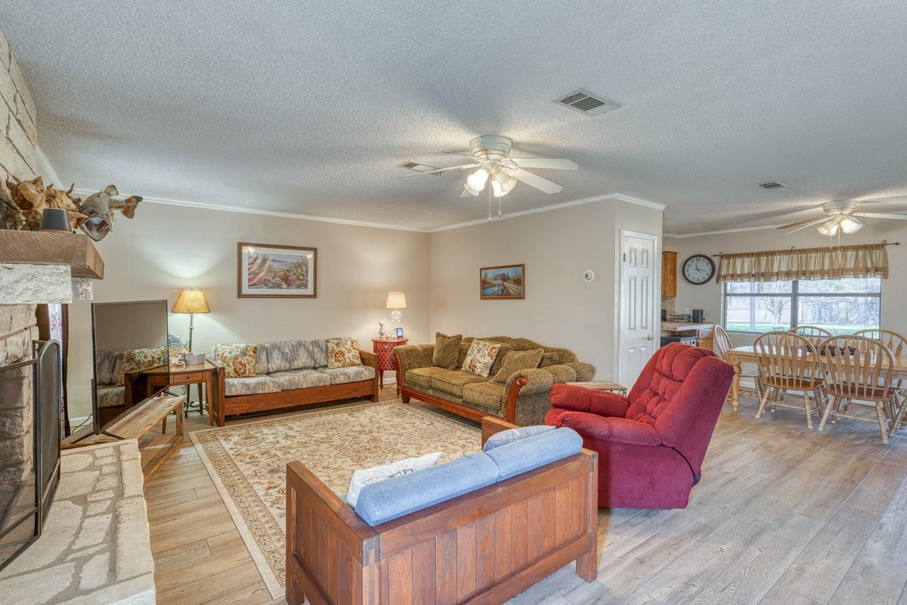 1408 Highland Dr DR — photo 5