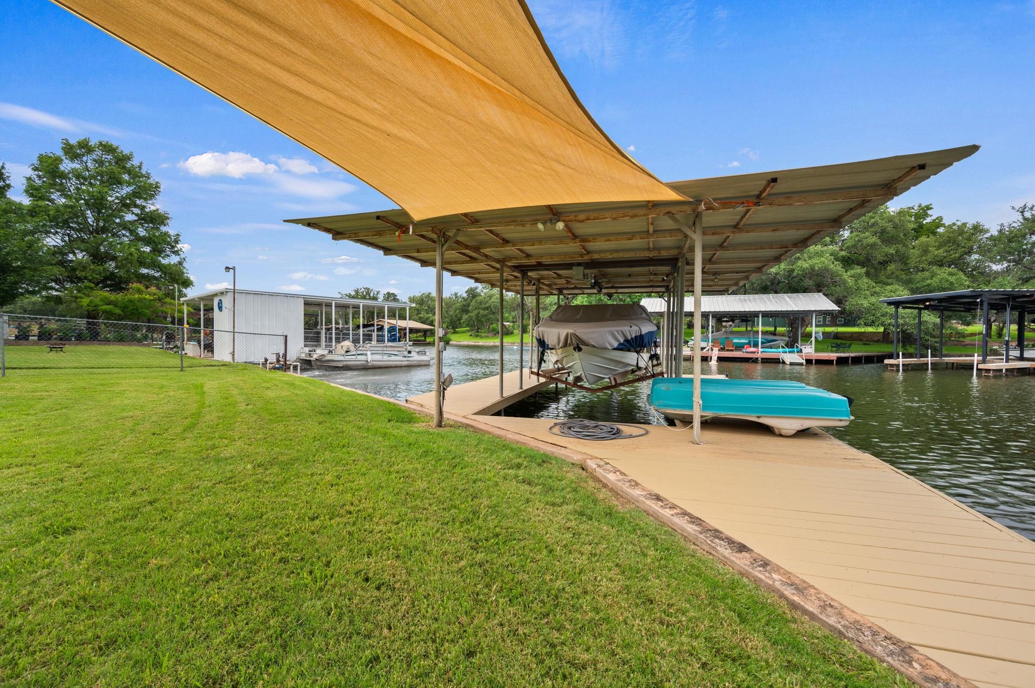 2350 Wisteria DR — photo 4