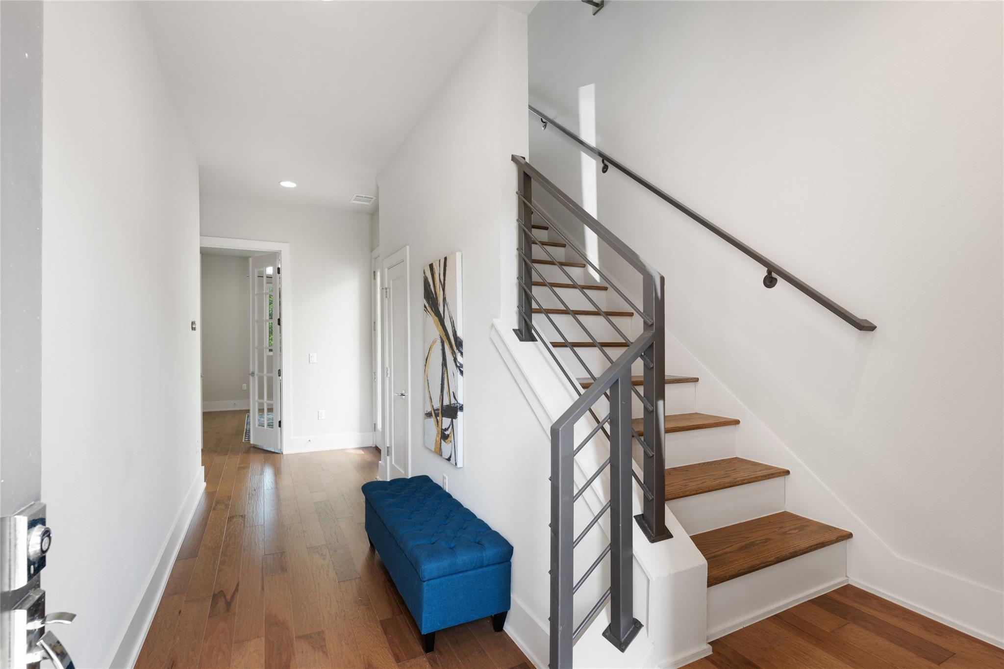 7913 Floracita LN — photo 4