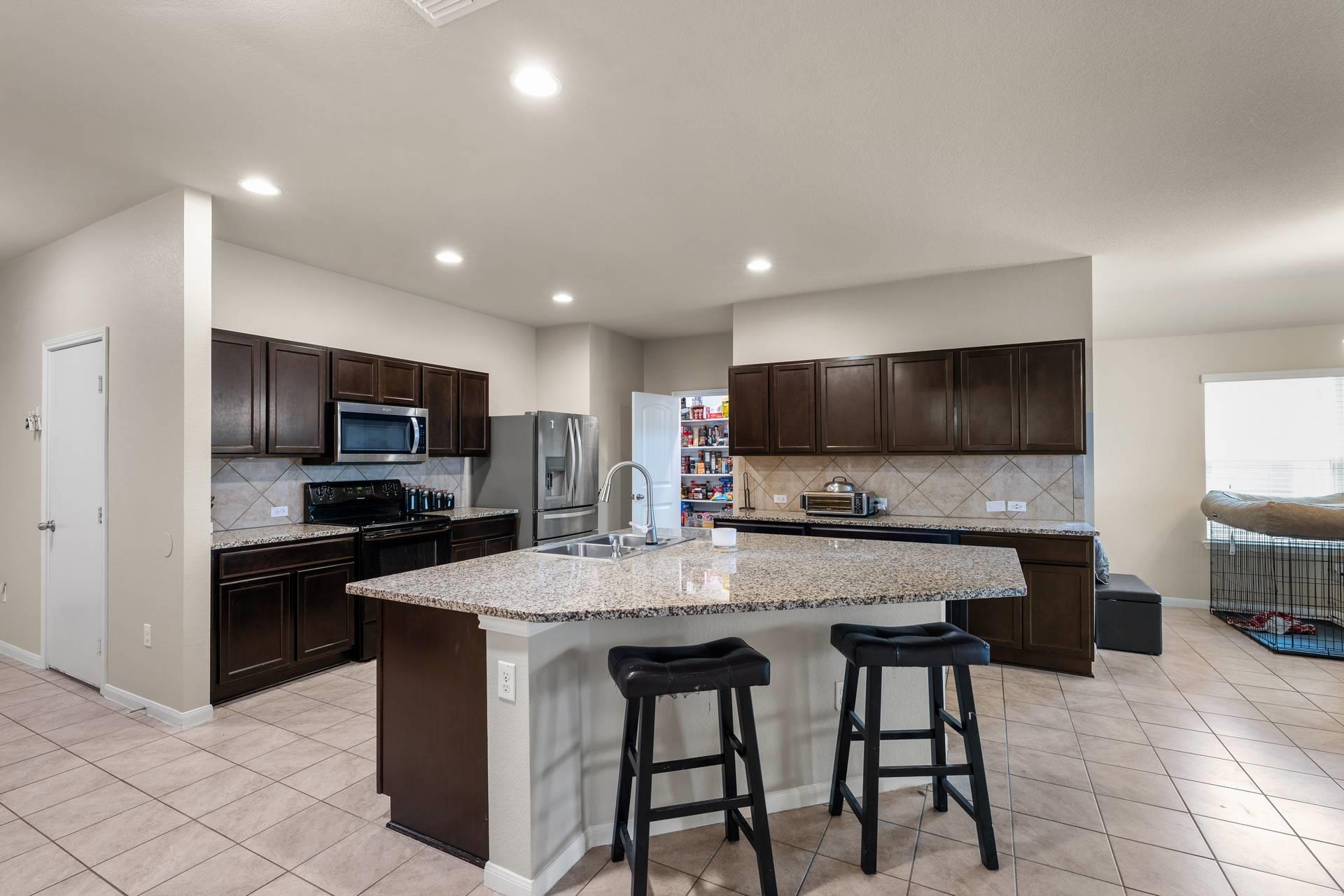 111 Denton DR — photo 3
