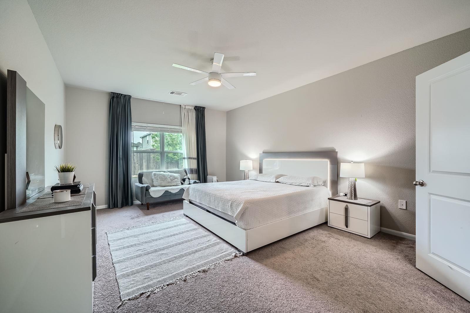 17233 Casanova Ave — photo 4