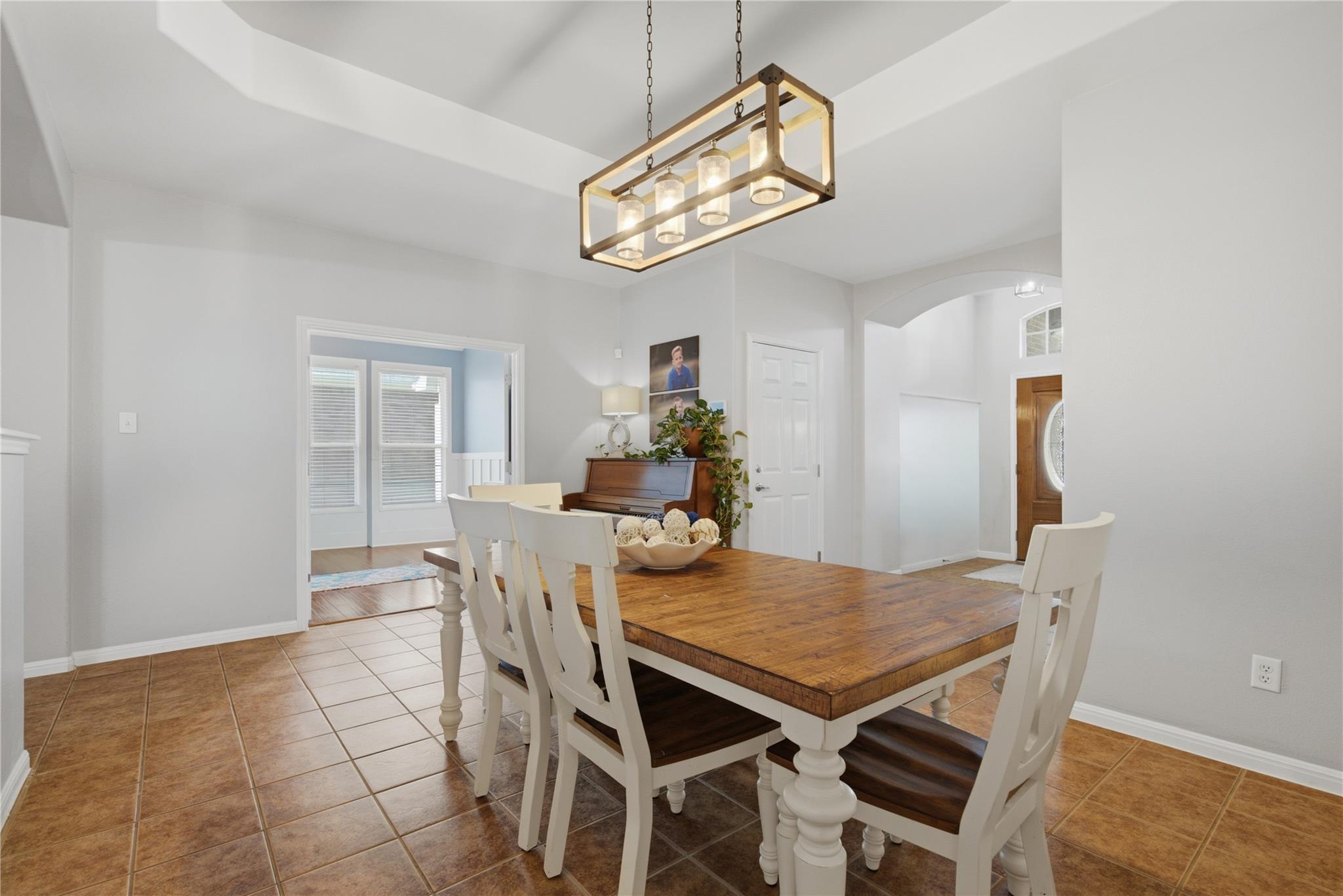 2409 Tumbling River DR — photo 5