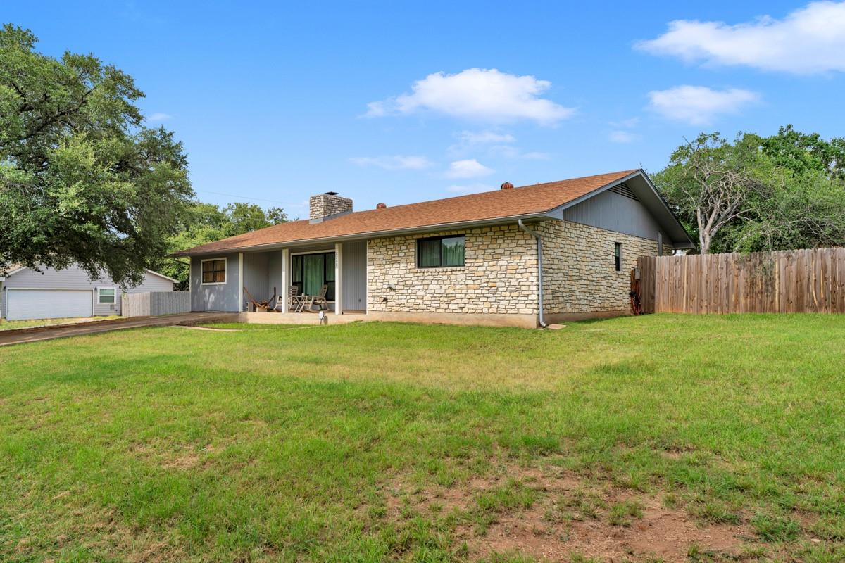 2208 Belaire DR — photo 3