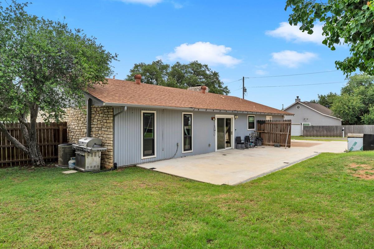 2208 Belaire DR — photo 5