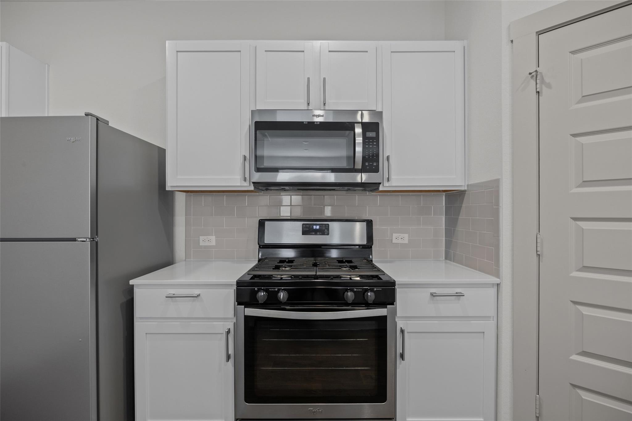 231 Lavaca River LN — photo 4