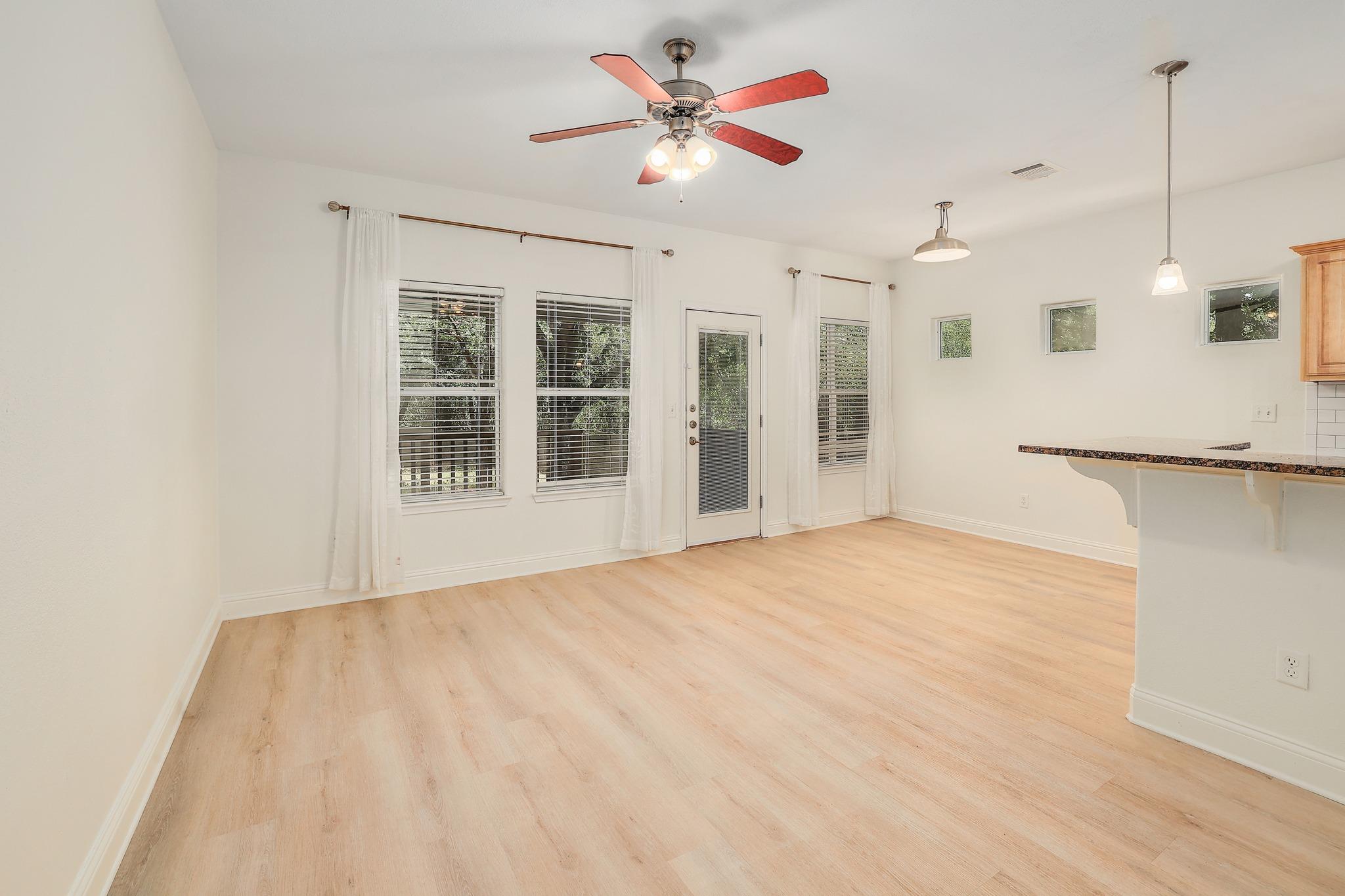 4803 Pecan Springs RD #B — photo 3