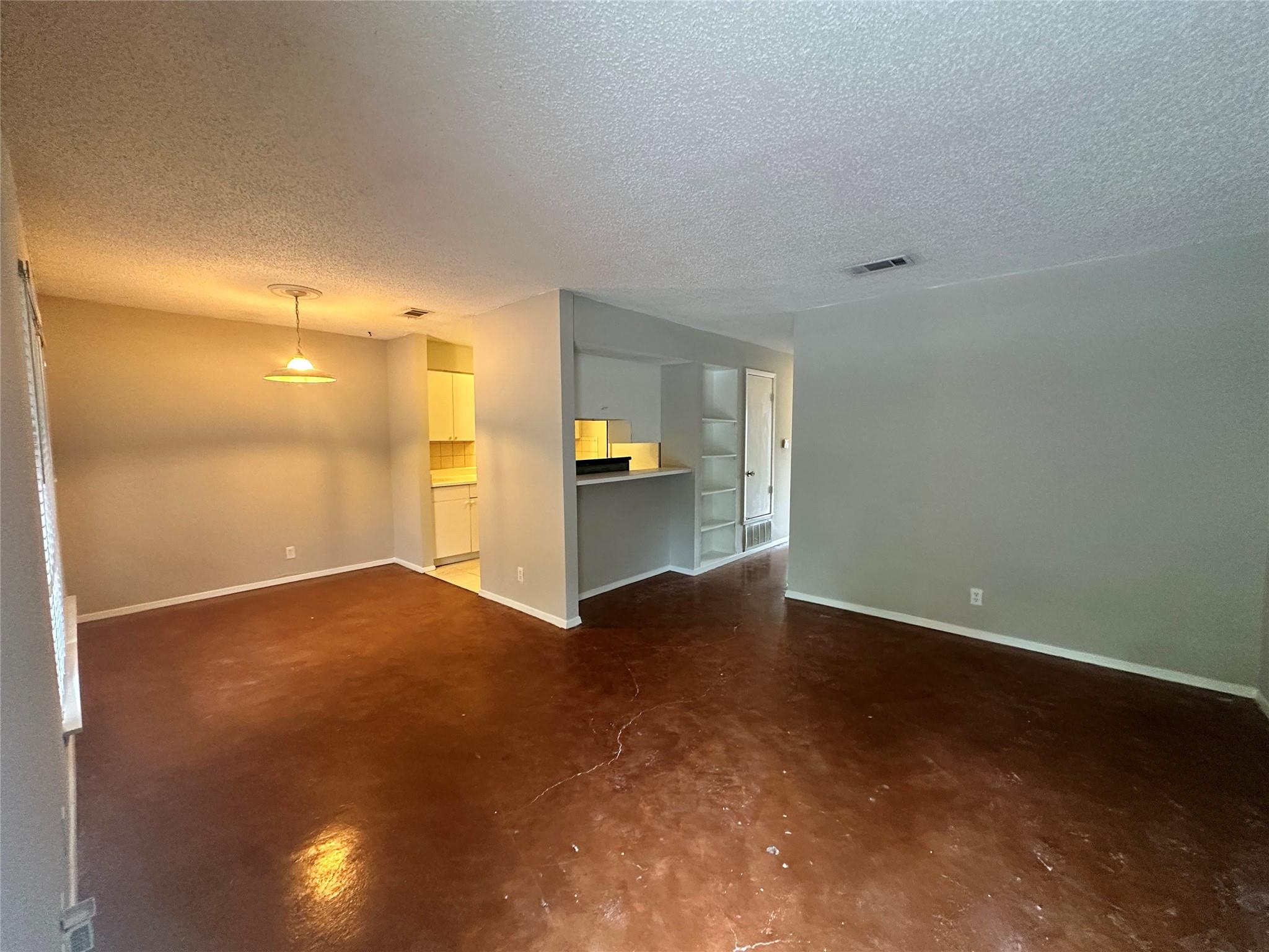 500 Riverside DR #211 — photo 5