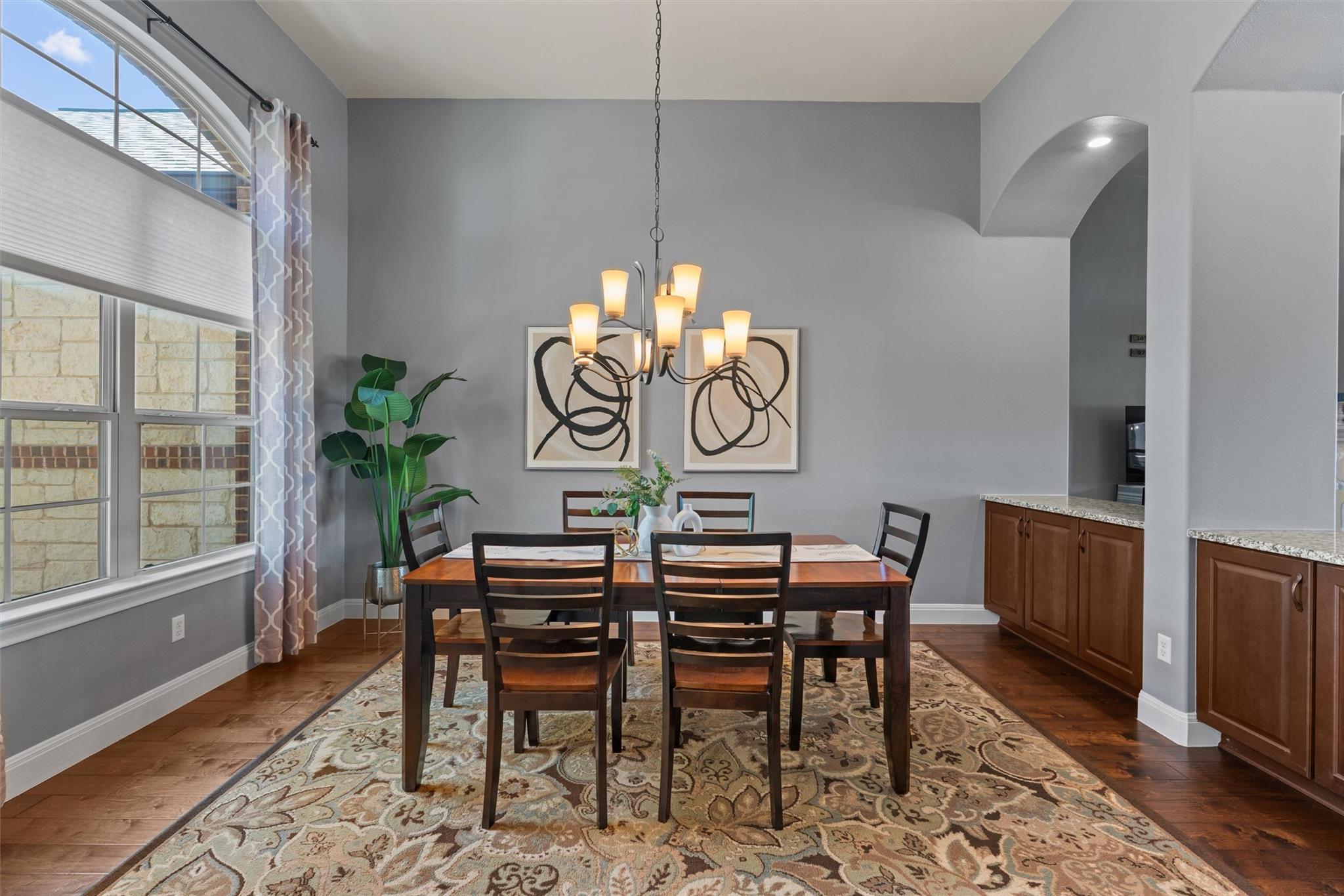 209 Vienna DR — photo 4