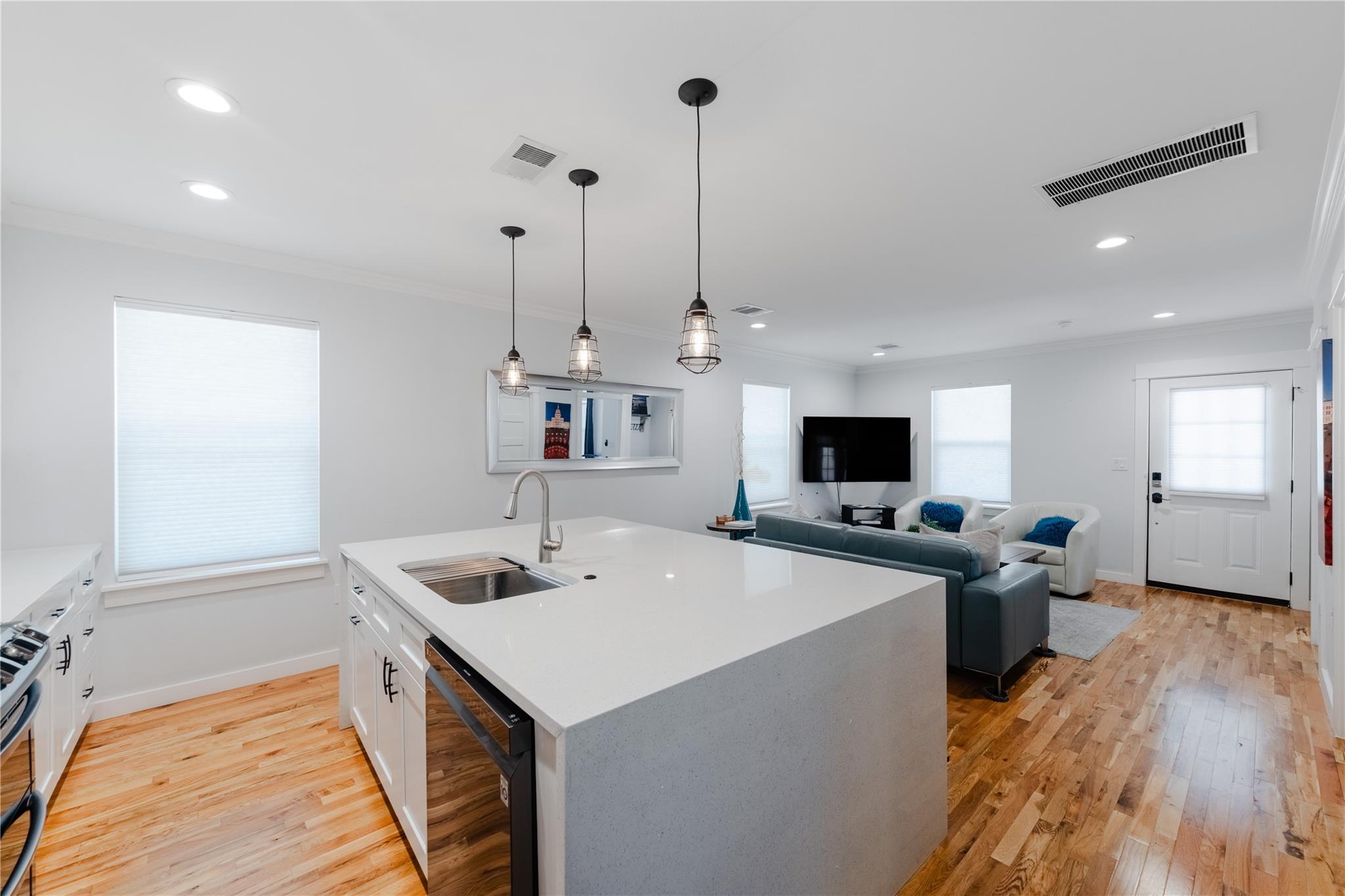 2214 Garden ST #1 — photo 3