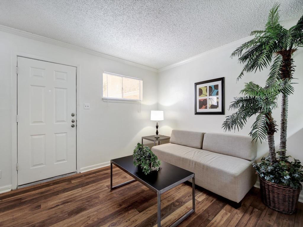 4553 Guadalupe ST #B216 — photo 5