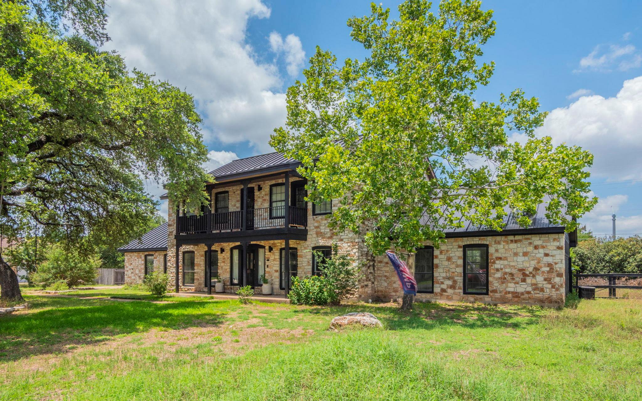4204 Deer Tract ST — photo 4