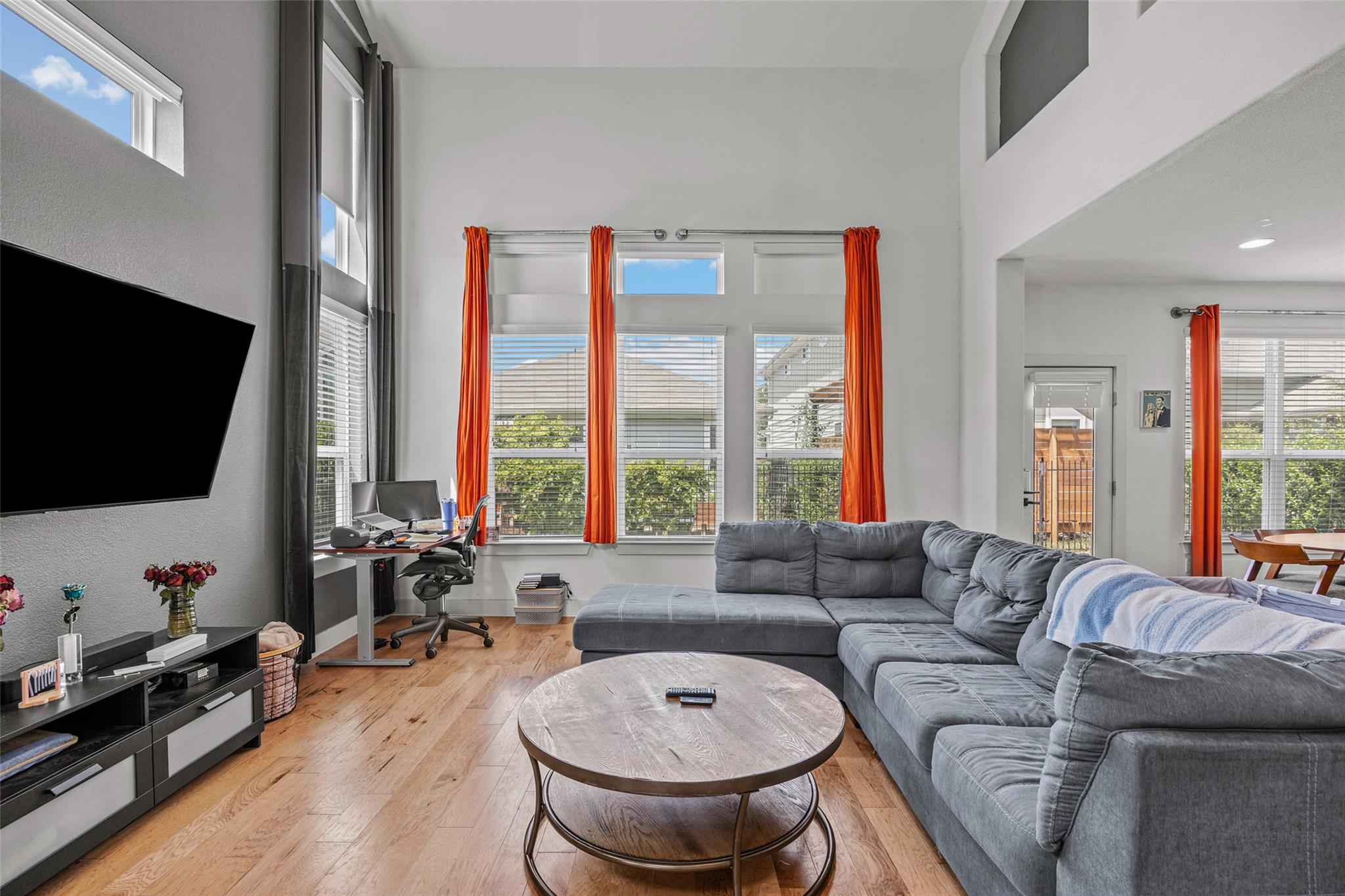 1408 Homespun RD — photo 3