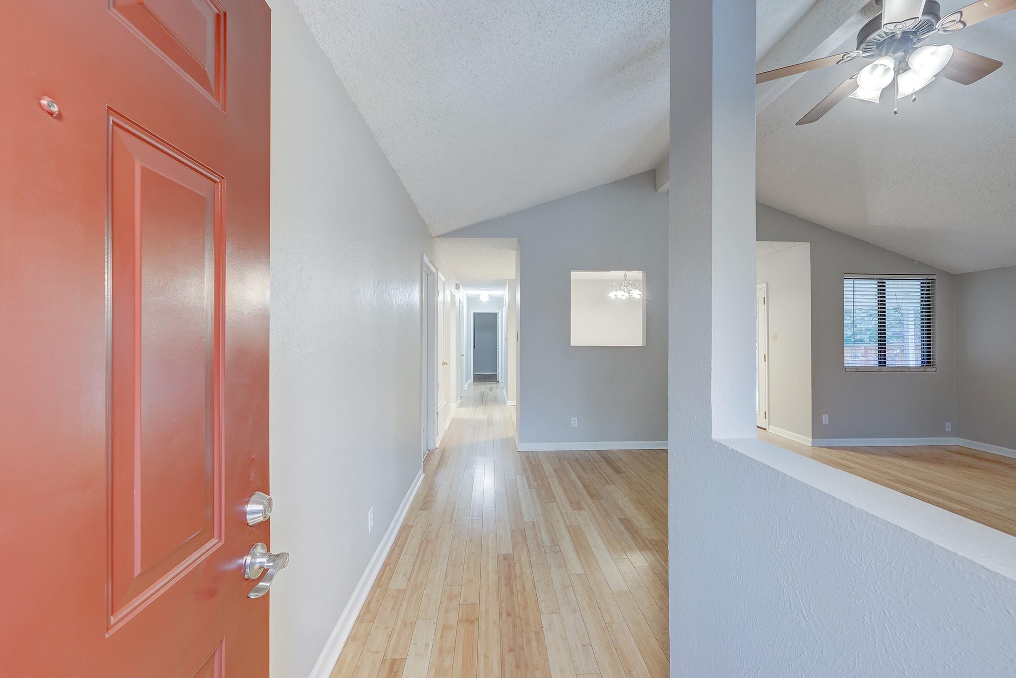 6300 Capriola DR — photo 3