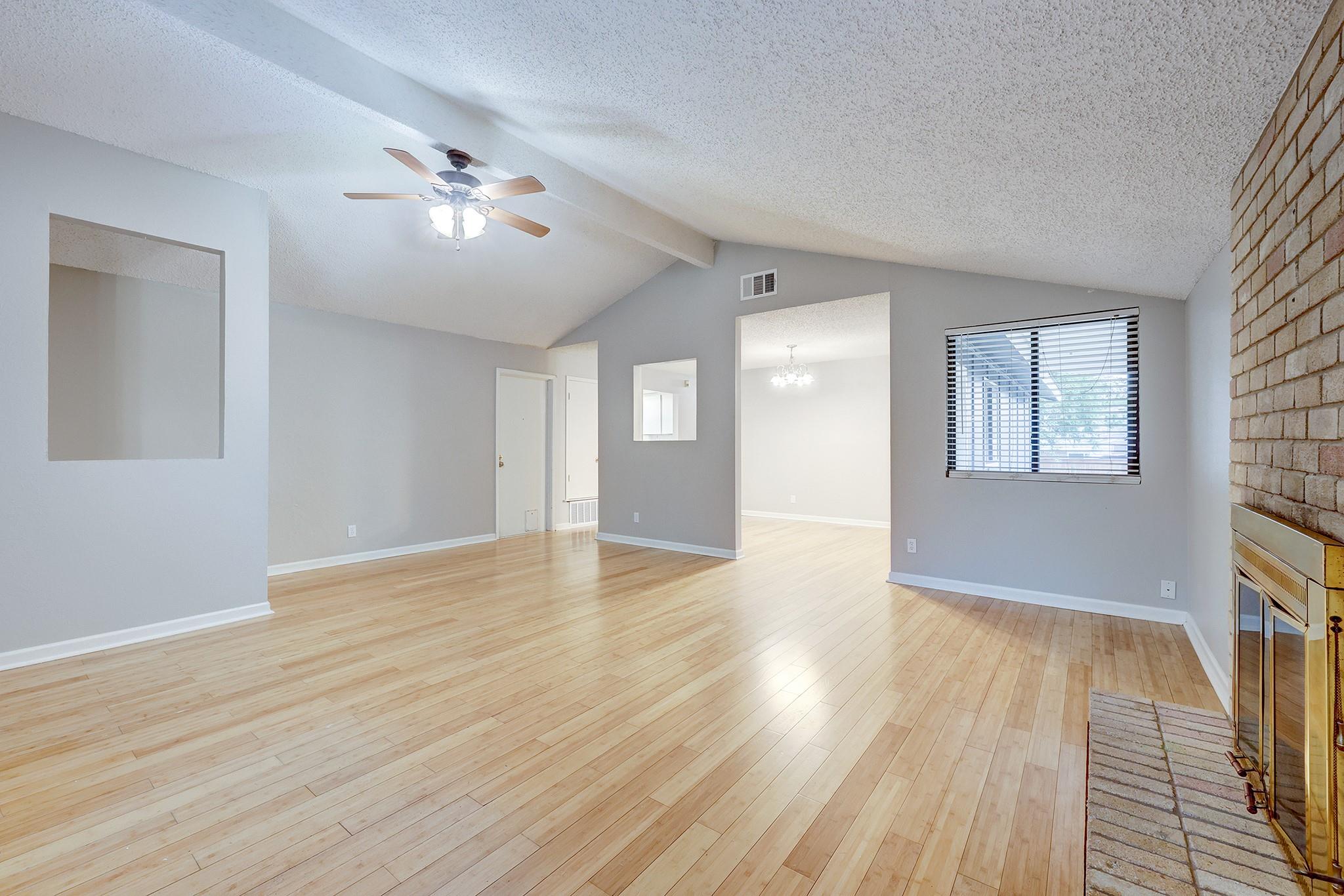 6300 Capriola DR — photo 5
