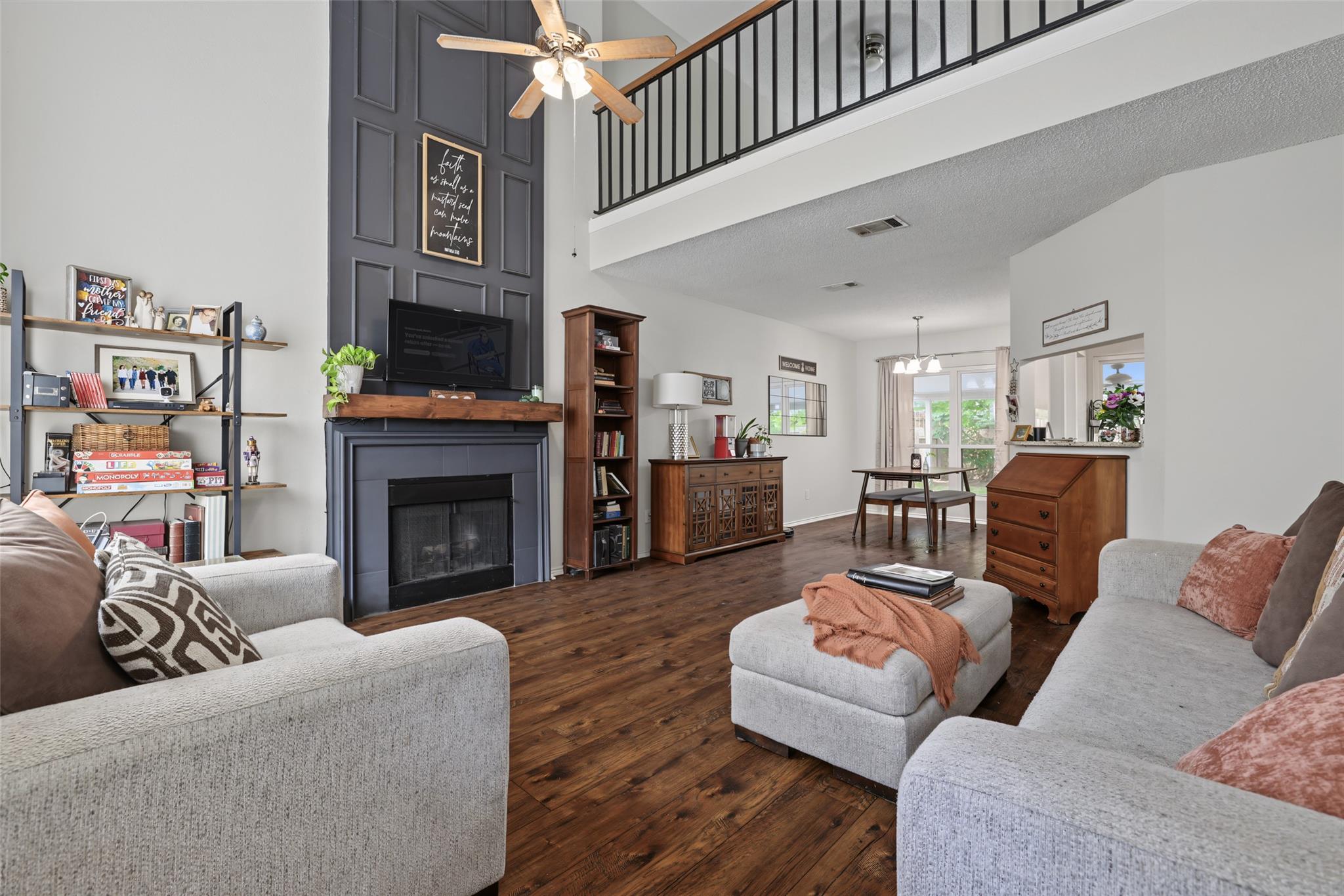 16910 Columbine ST — photo 3