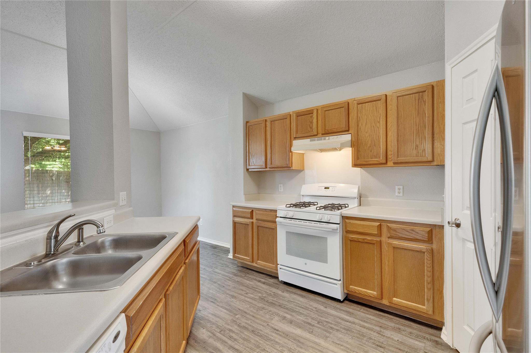 1403 Gulf WAY — photo 5