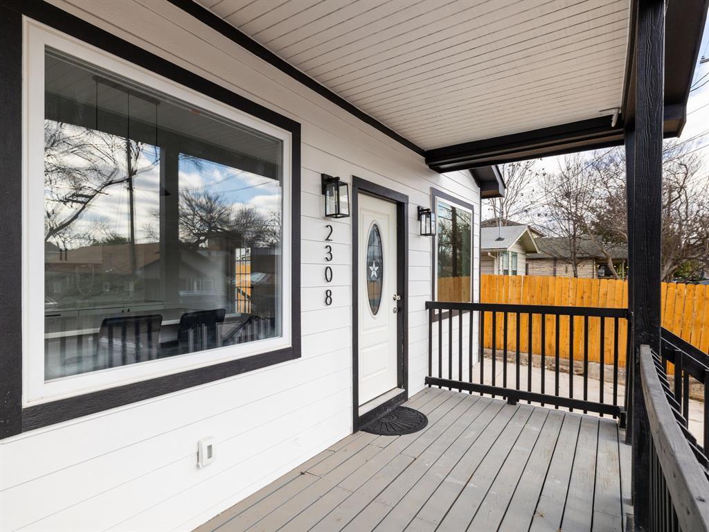 2308 Santa Maria ST — photo 4