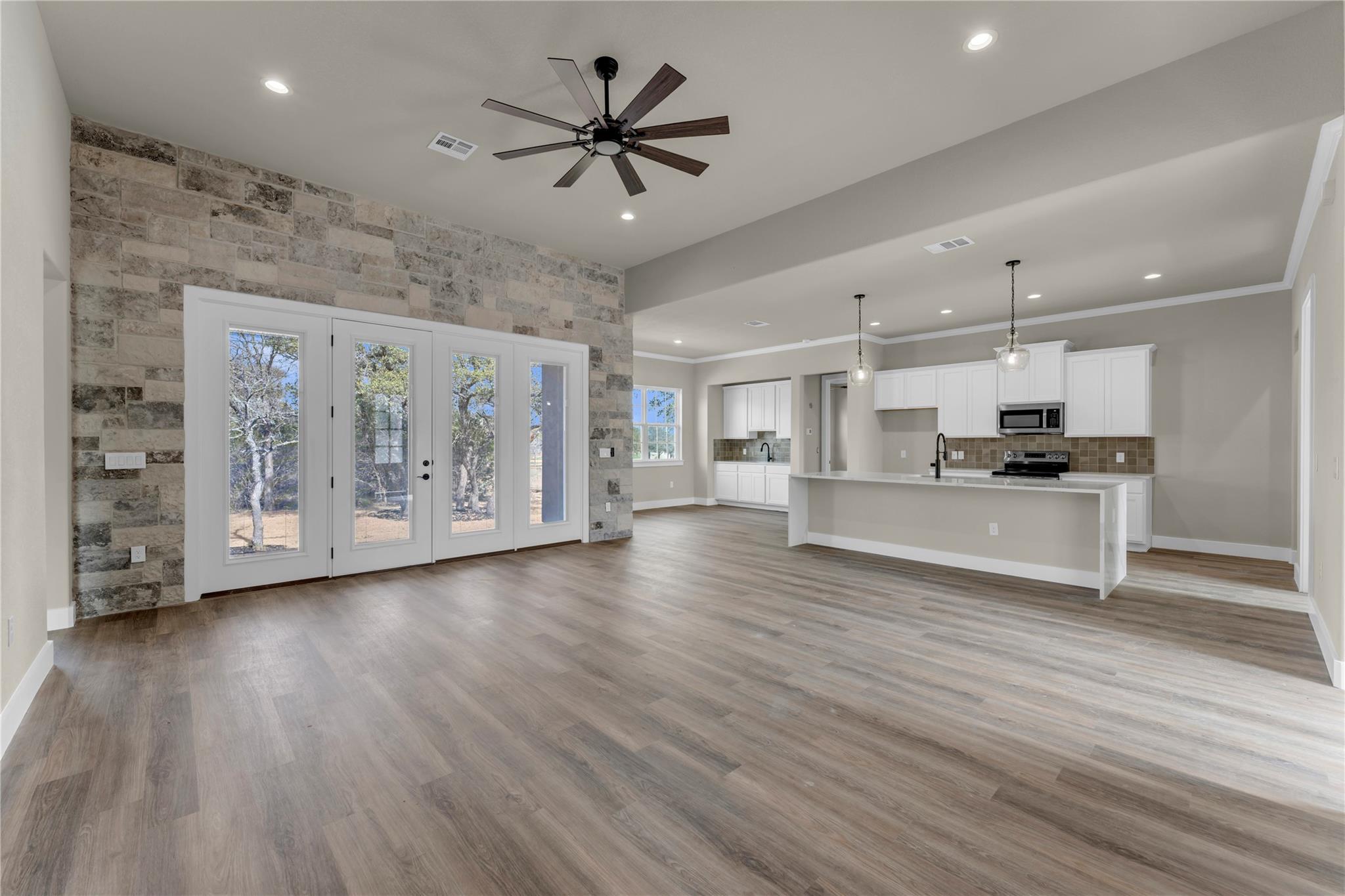 108 Double CIR — photo 3