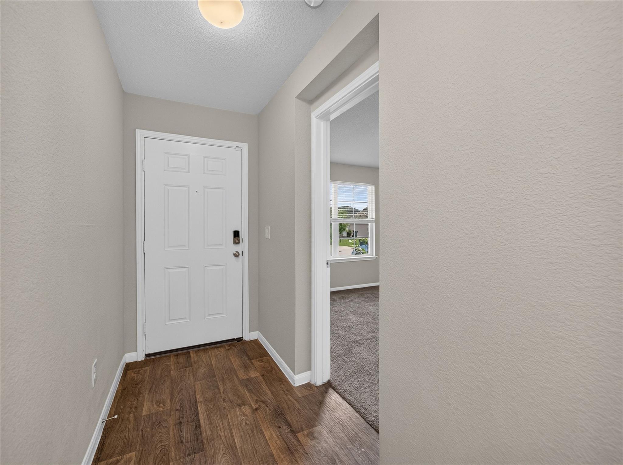 15001 Custis LN — photo 3