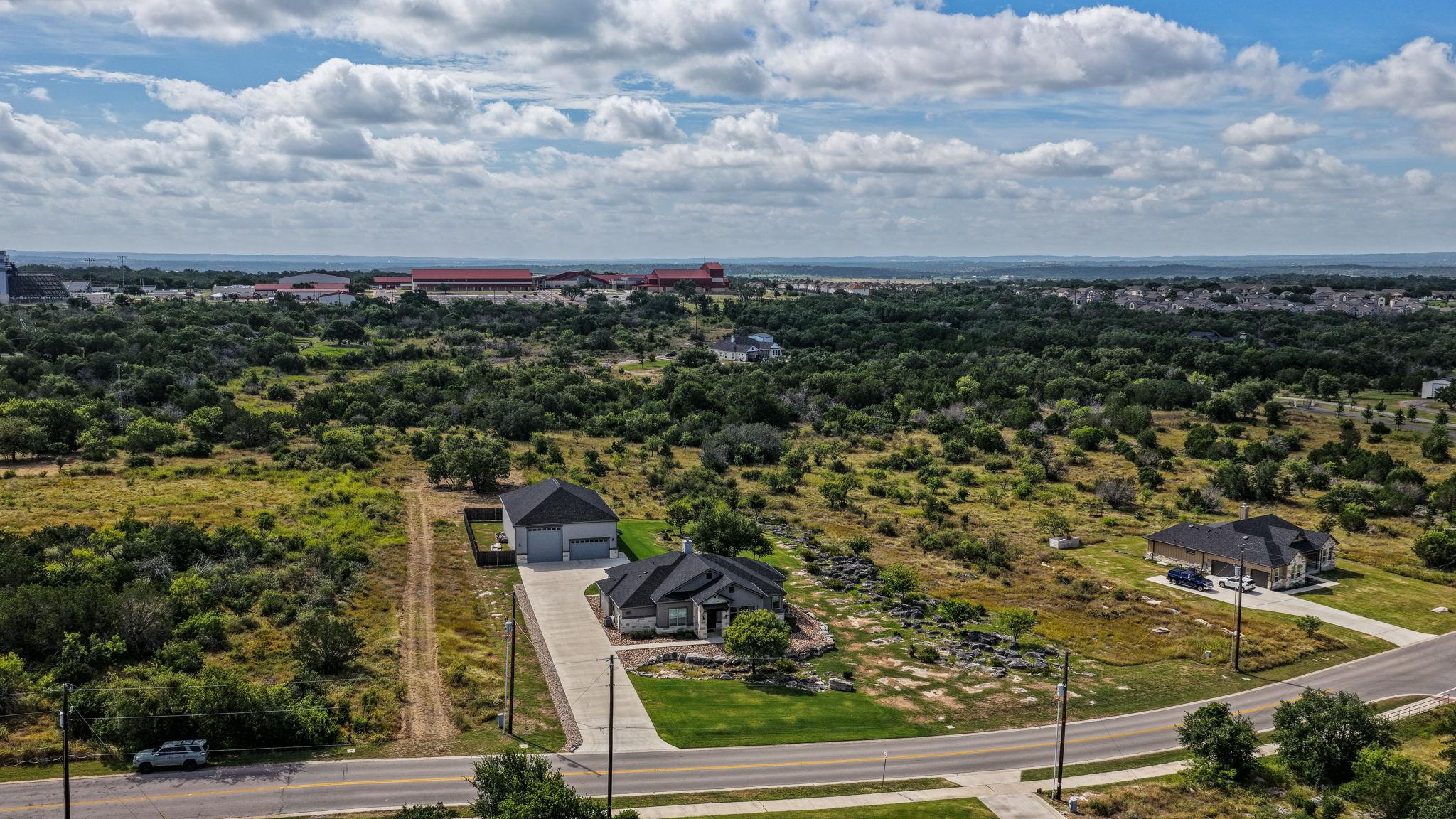 2229 Park View DR — photo 5