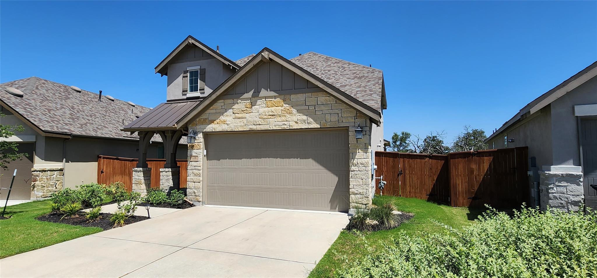 128 Rosebush DR — photo 3